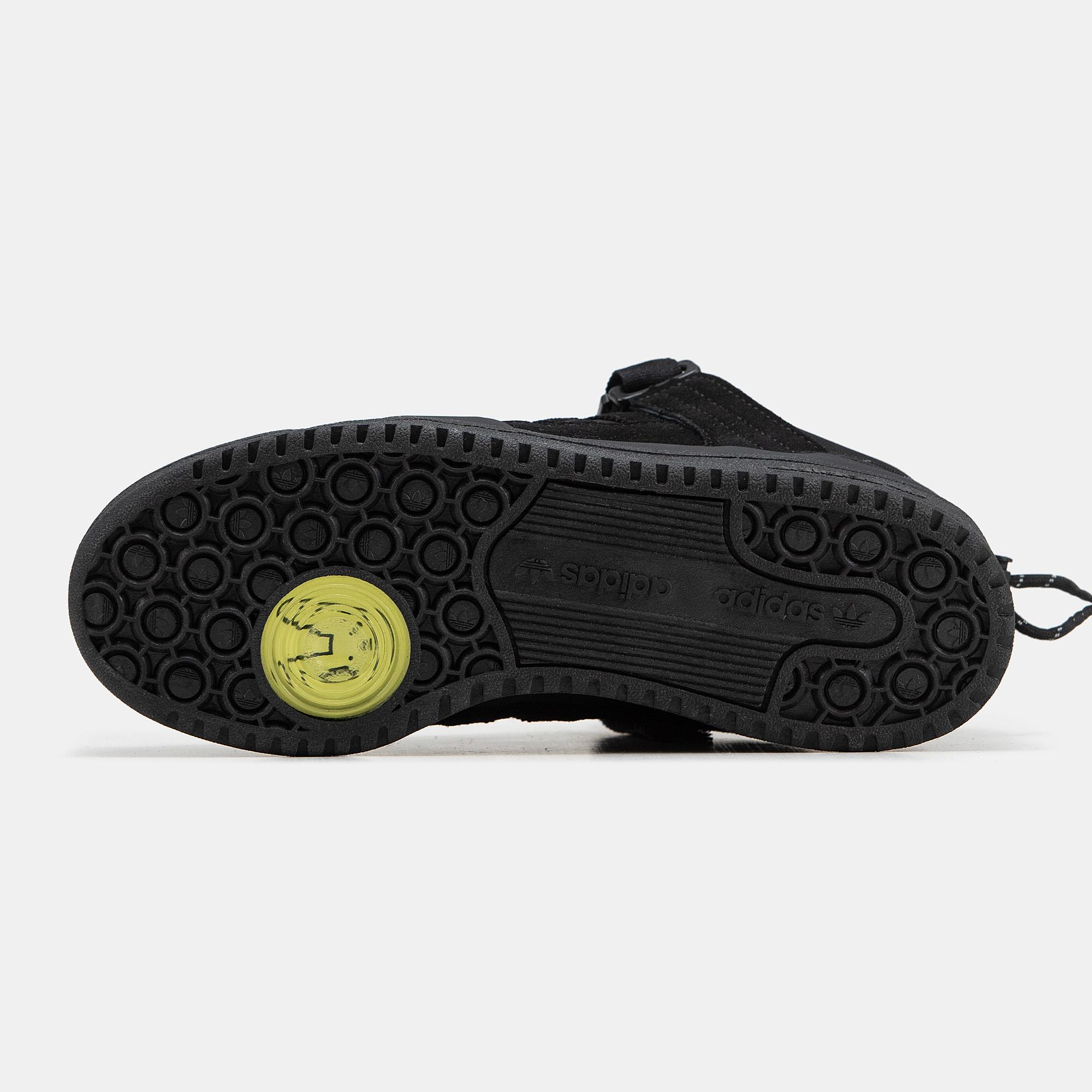 Adidas Forum x Bad Bunny Buckle Low “Triple Black” - изображение 1