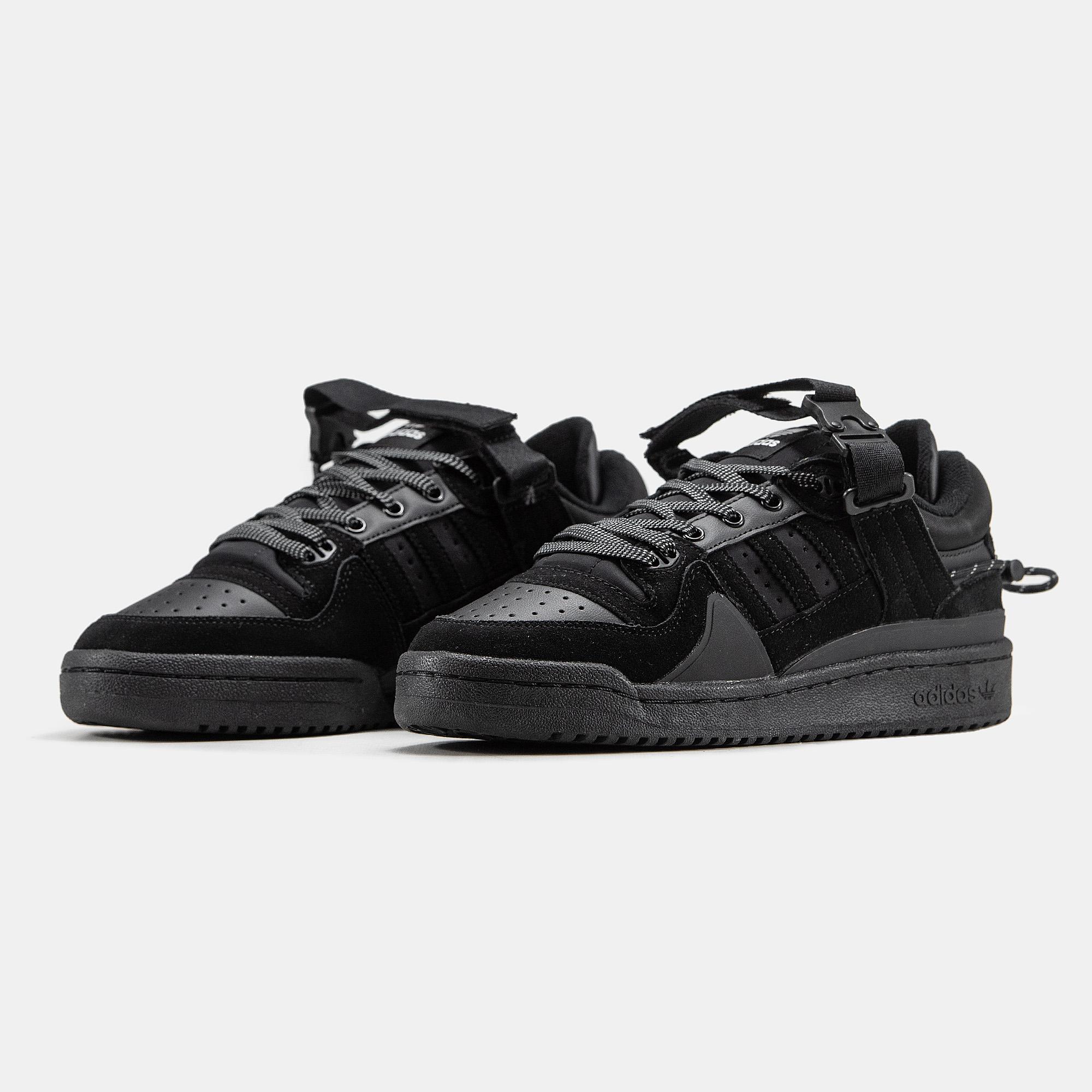 Adidas Forum x Bad Bunny Buckle Low “Triple Black” - изображение 7