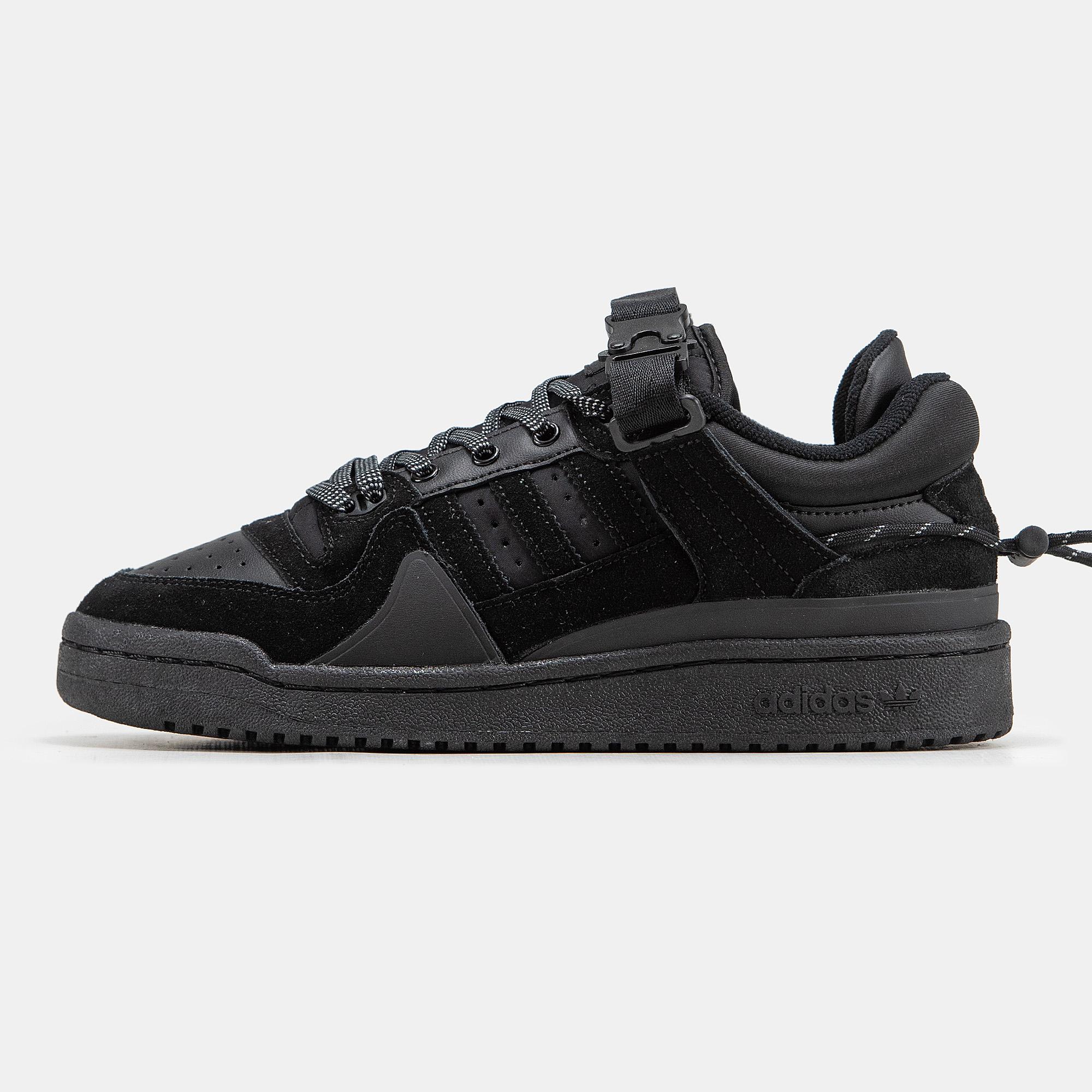 Adidas Forum x Bad Bunny Buckle Low “Triple Black”