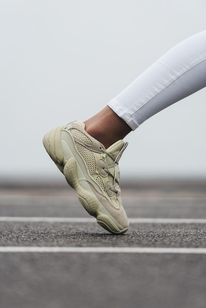 Adidas Yeezy 500 Super Moon Yellow - изображение 1
