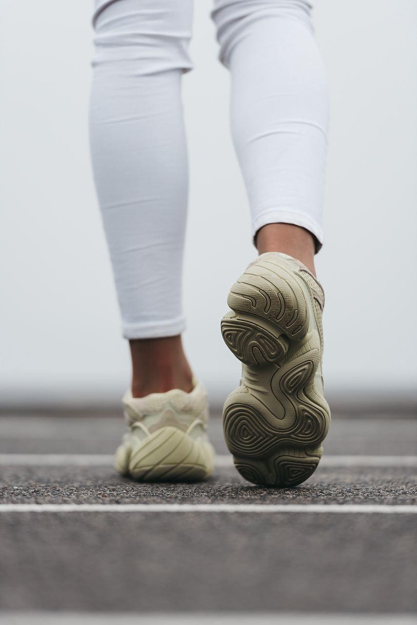 Adidas Yeezy 500 Super Moon Yellow - изображение 4
