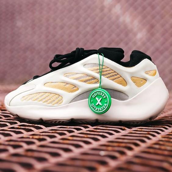 Adidas Yeezy 700 V3 Safflower