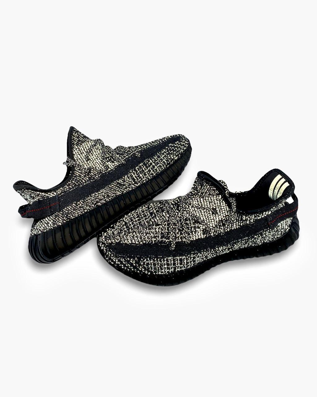 Adidas Yeezy Boost 350 v2 Black Reflective - изображение 3