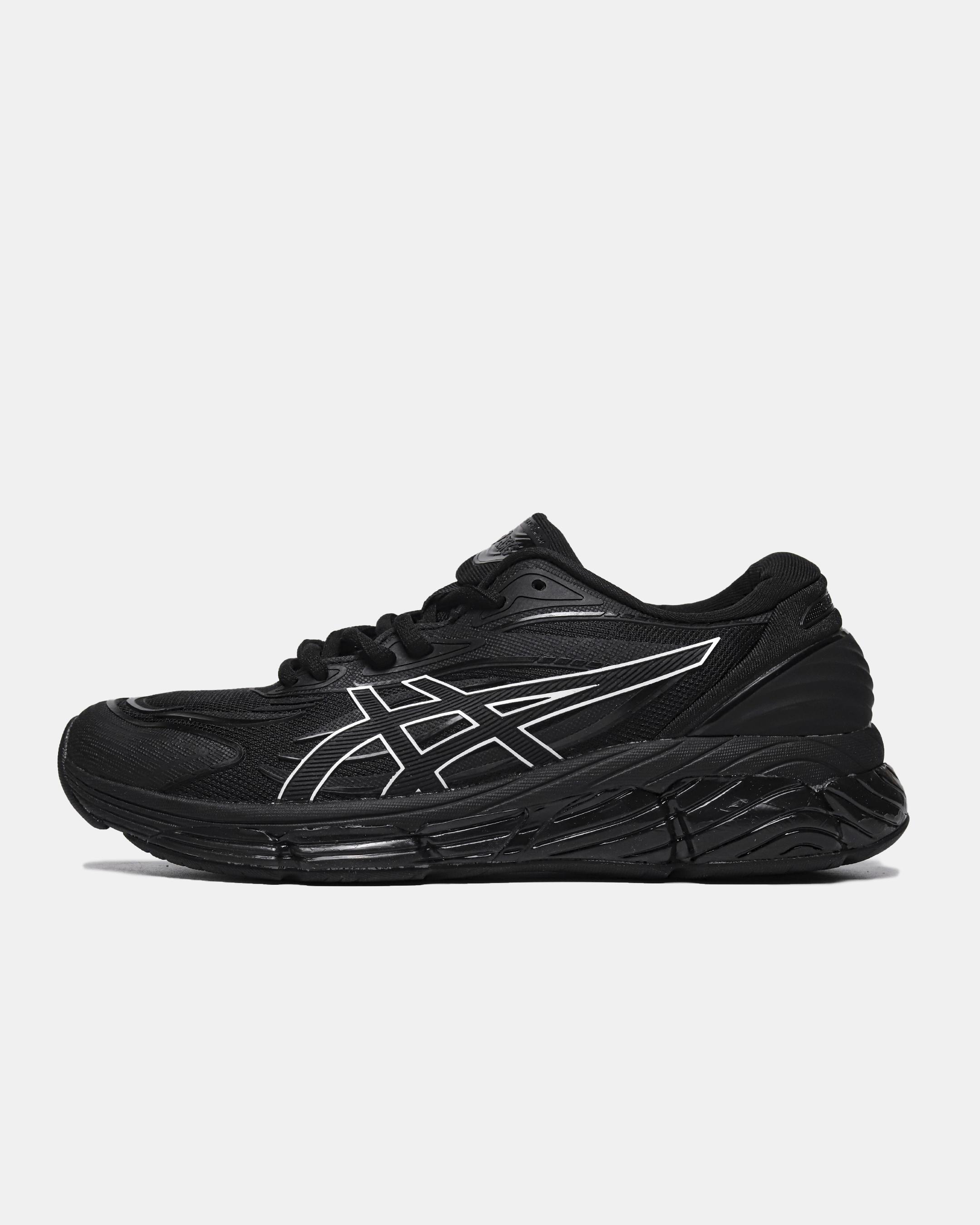 C.P. Company x Asics Gel-Quantum 360 VIII Triple Black