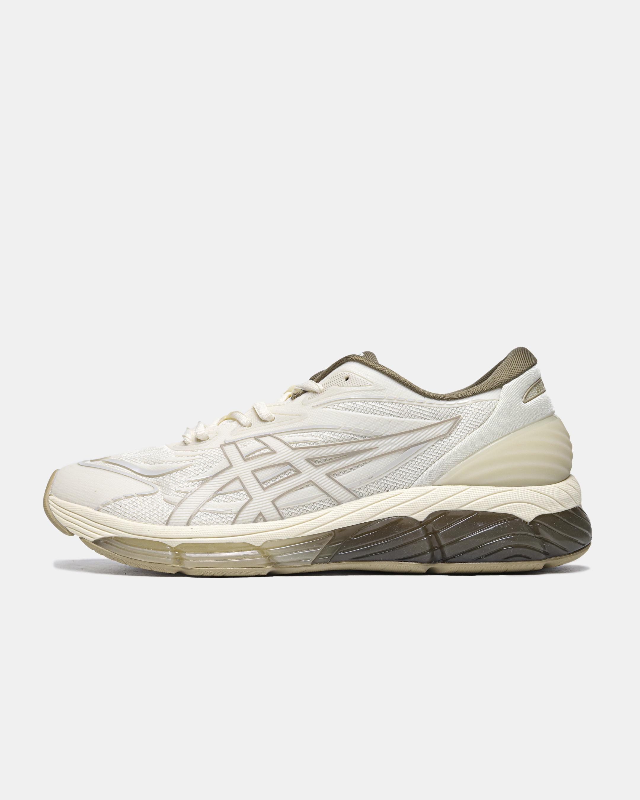 C.P. Company x Asics Gel-Quantum 360 VIII Cream Olive