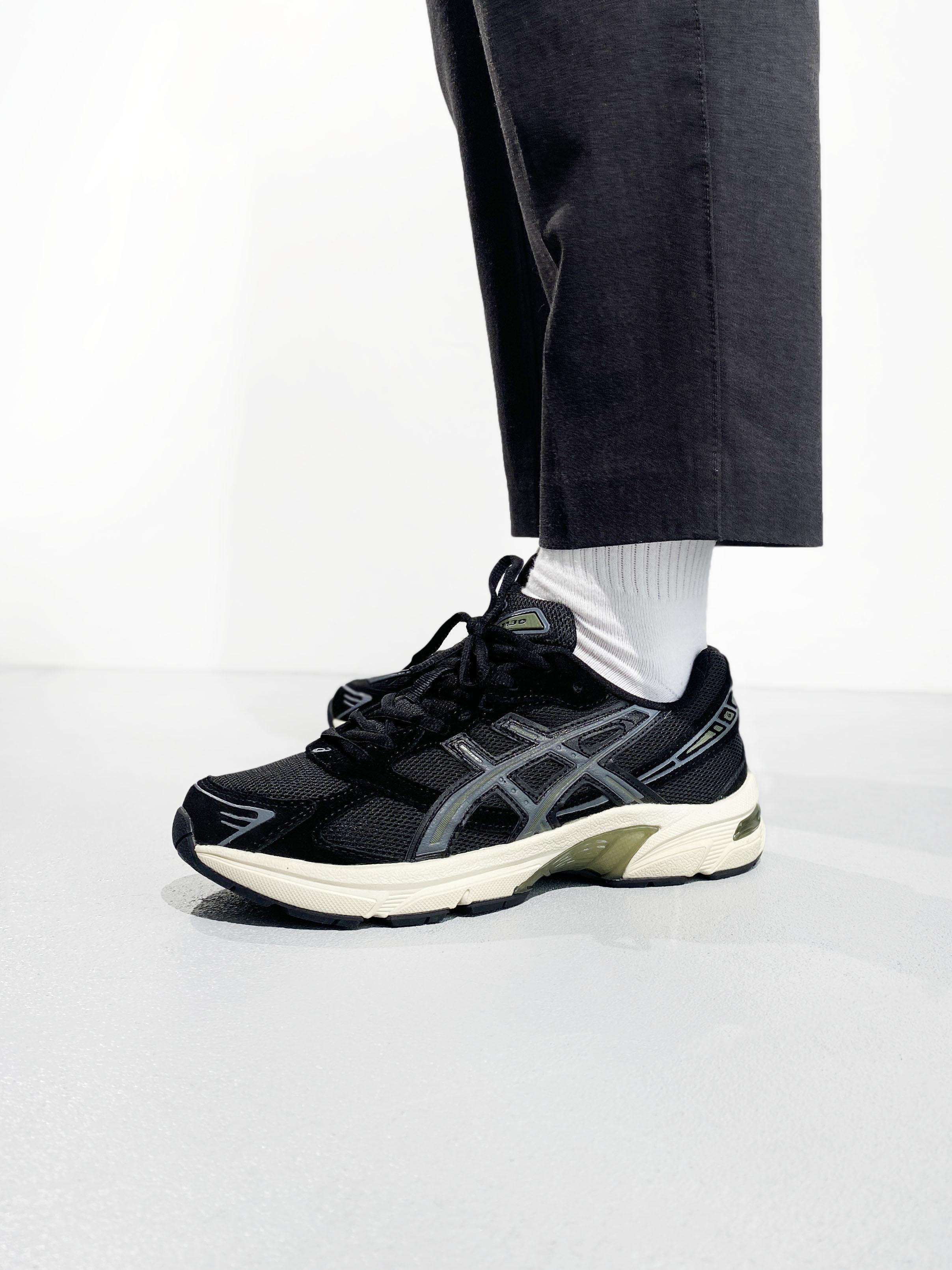 Asics Gel-1130 Black Smoke Grey