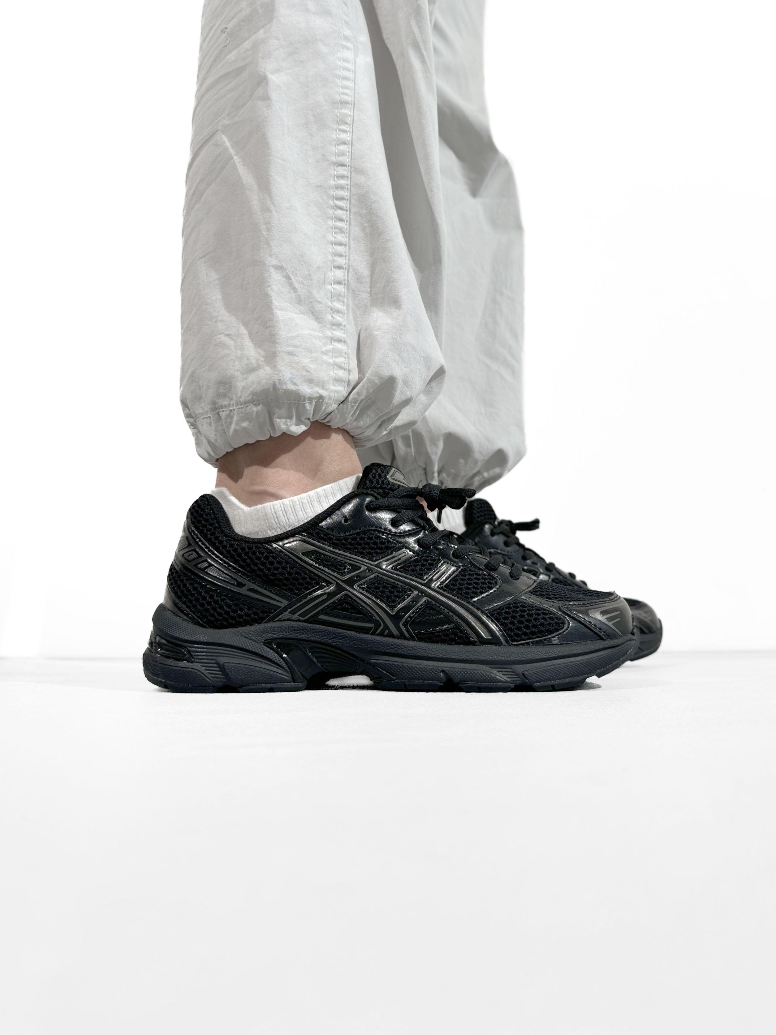 Asics Gel-1130 Triple Black - изображение 1