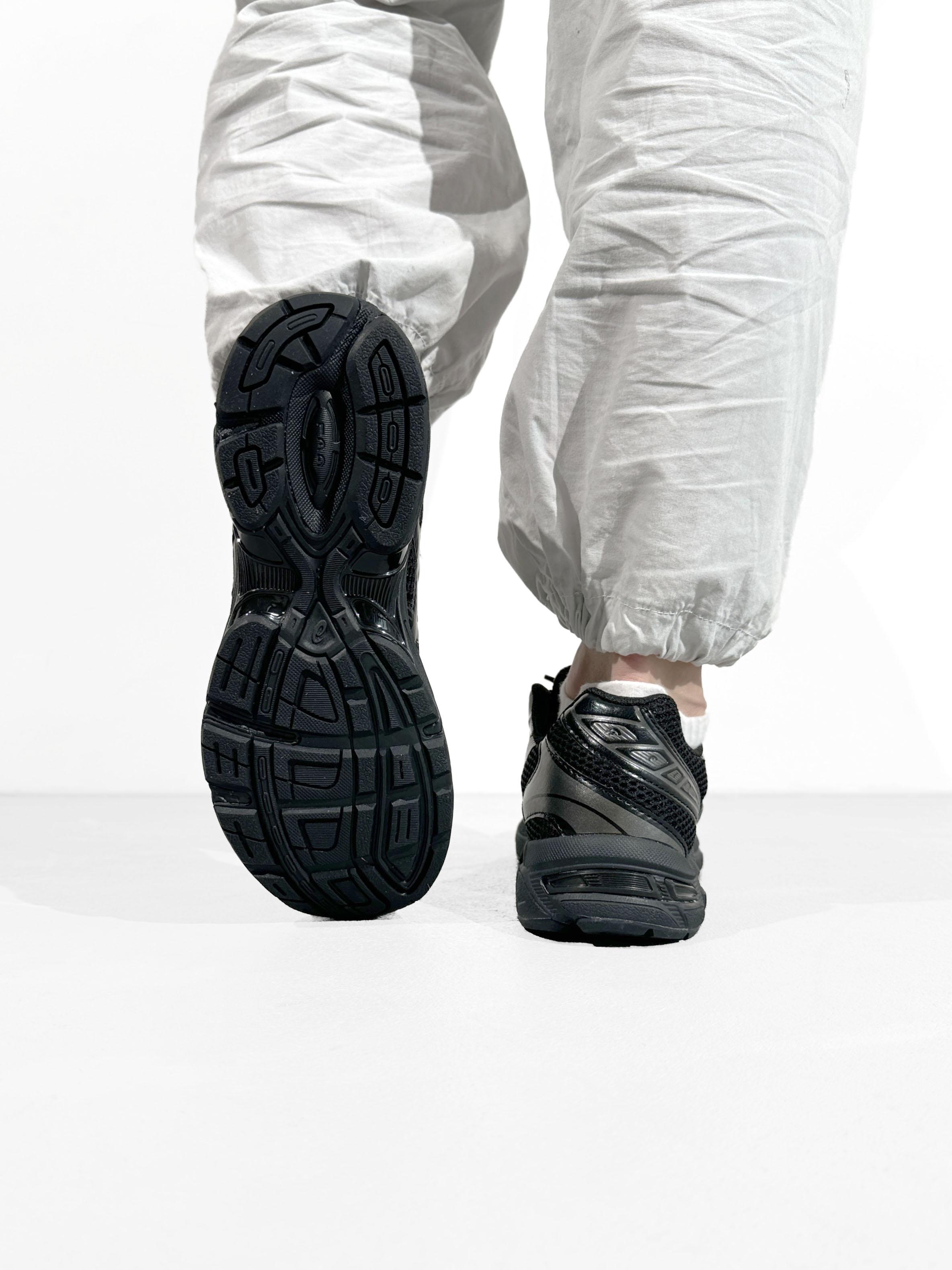 Asics Gel-1130 Triple Black - изображение 4