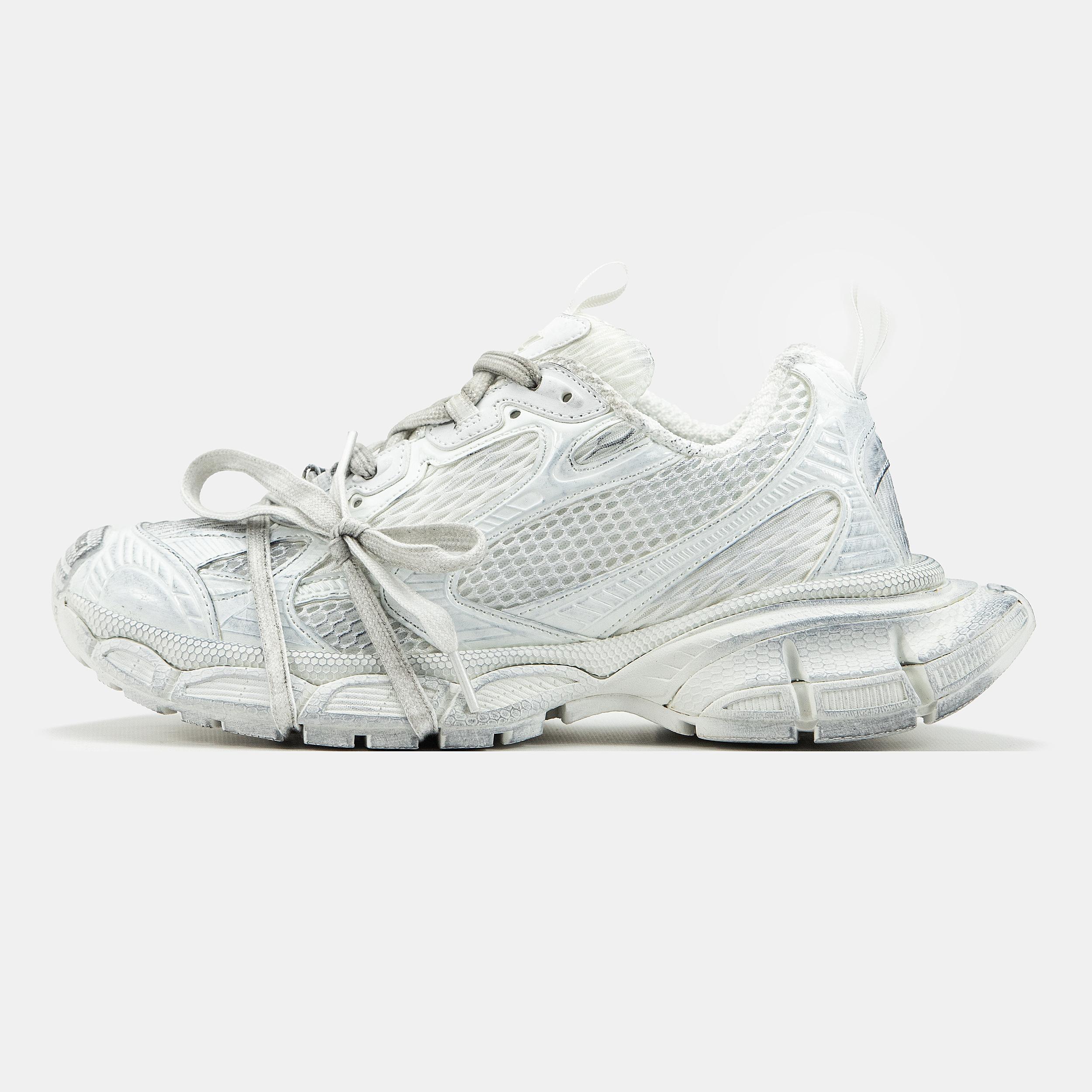 Balenciaga 3XL White Grey