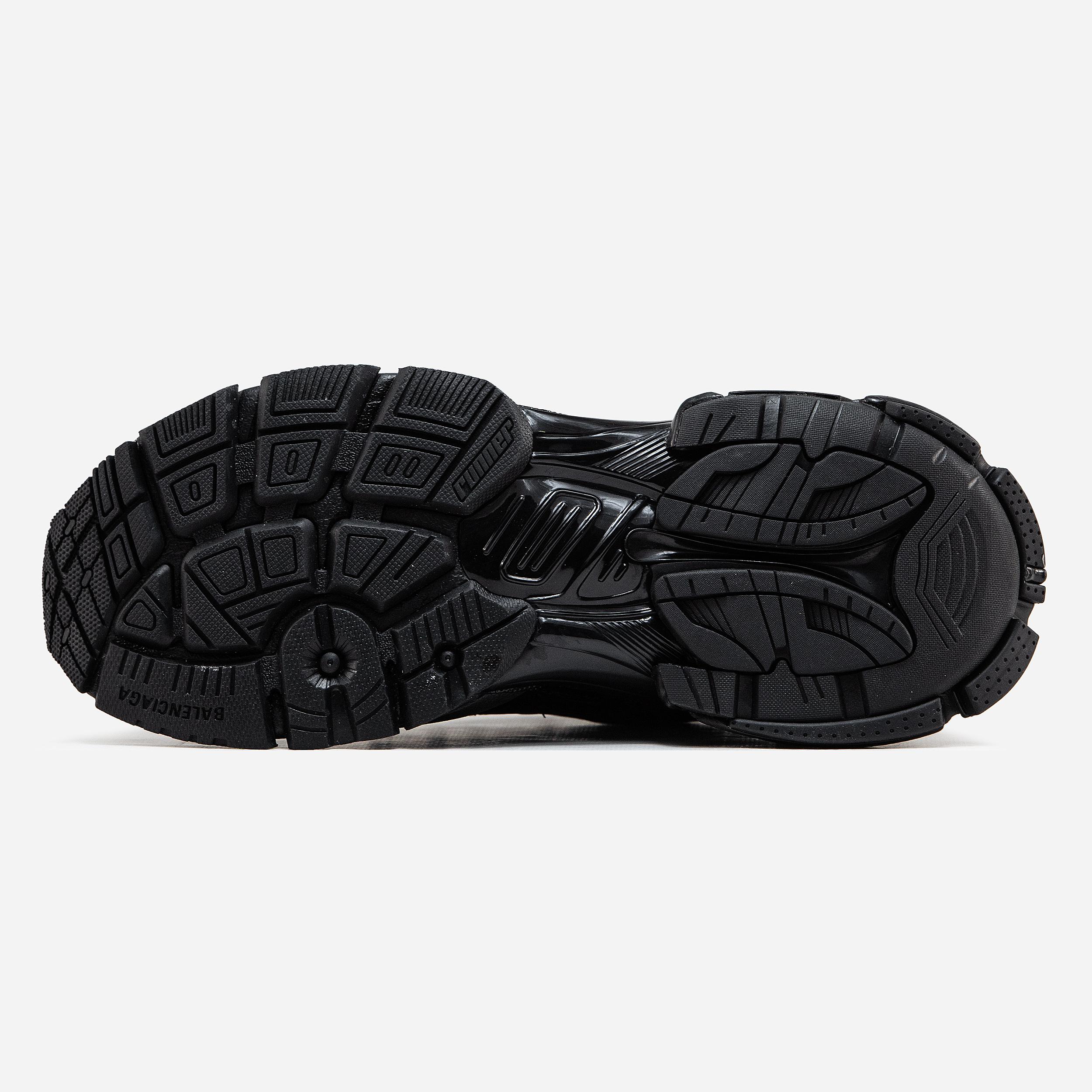 Balenciaga Runner "Triple Black" - изображение 1