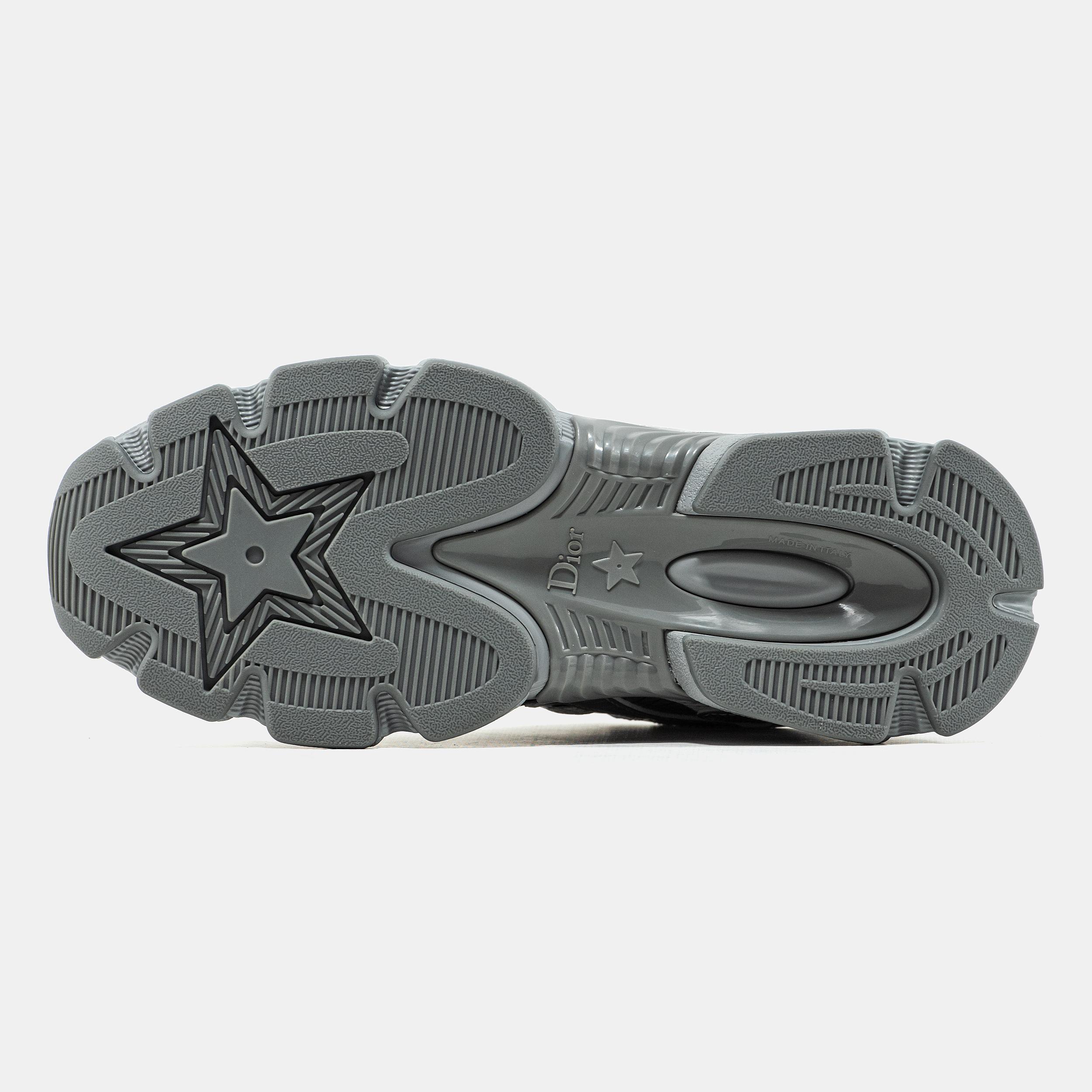 Dior Chrono Sneaker Silver Black - изображение 1