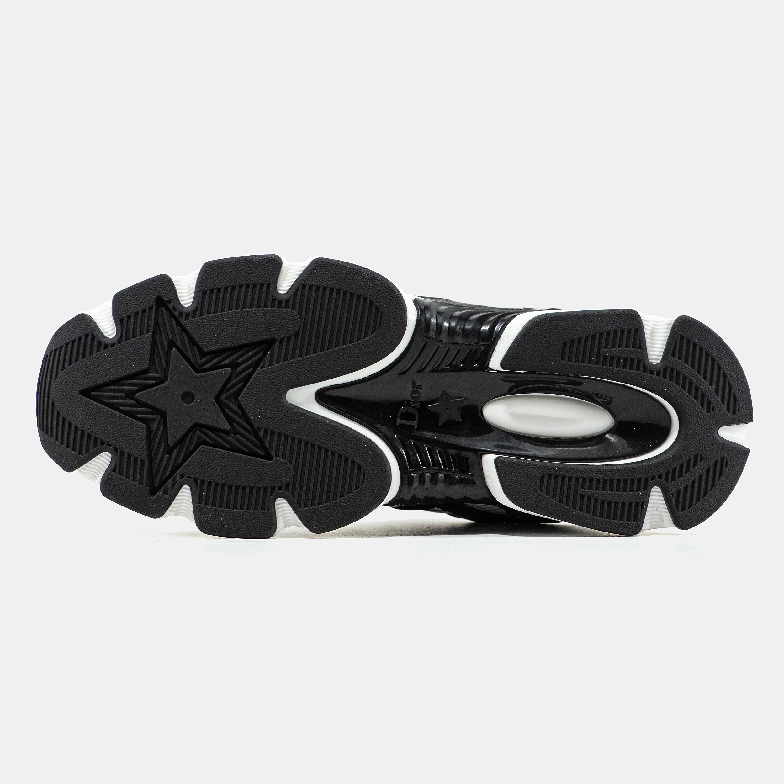 Dior Chrono Sneaker Black White Sketch Logo - изображение 1