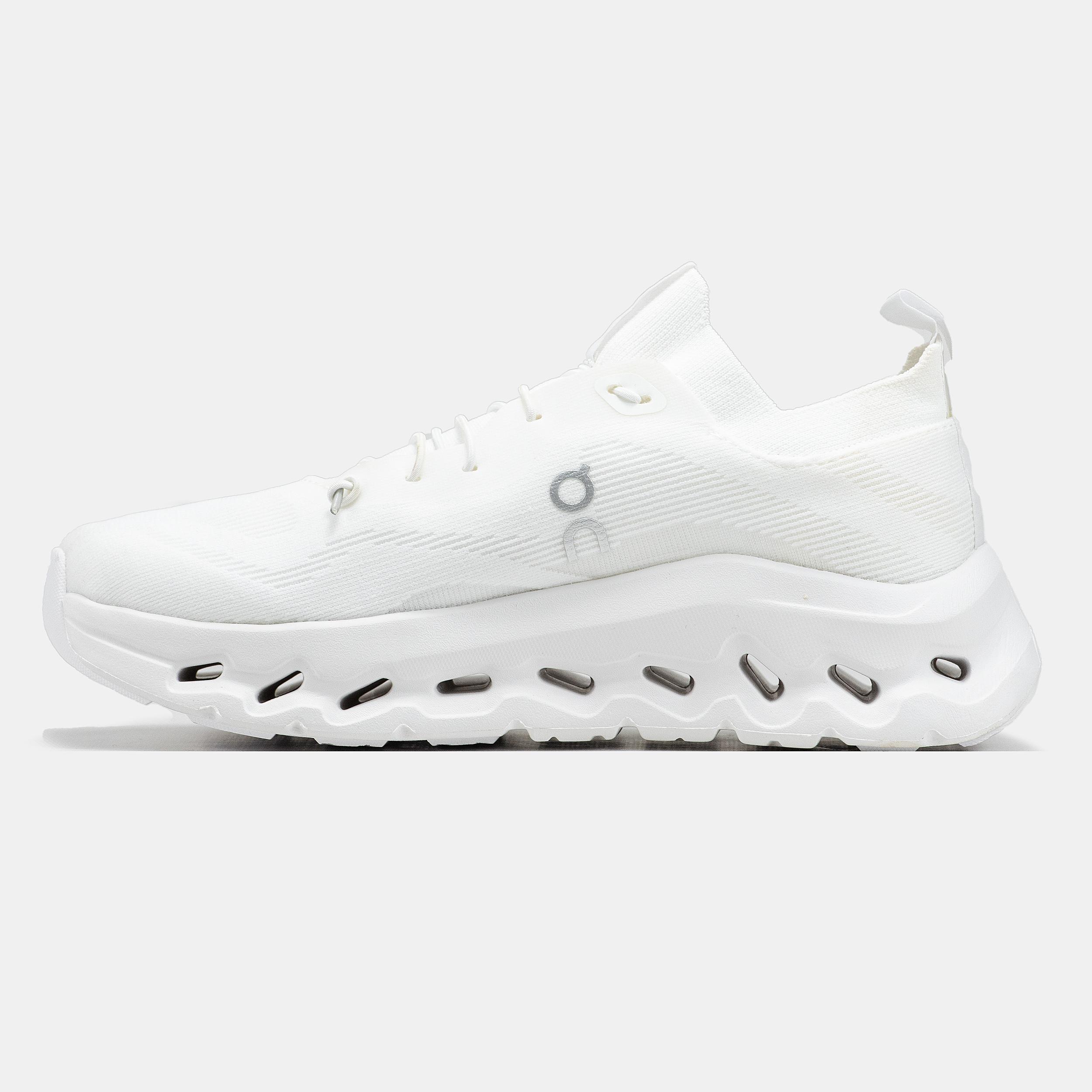Loewe x On Cloudtilt All White - изображение 2
