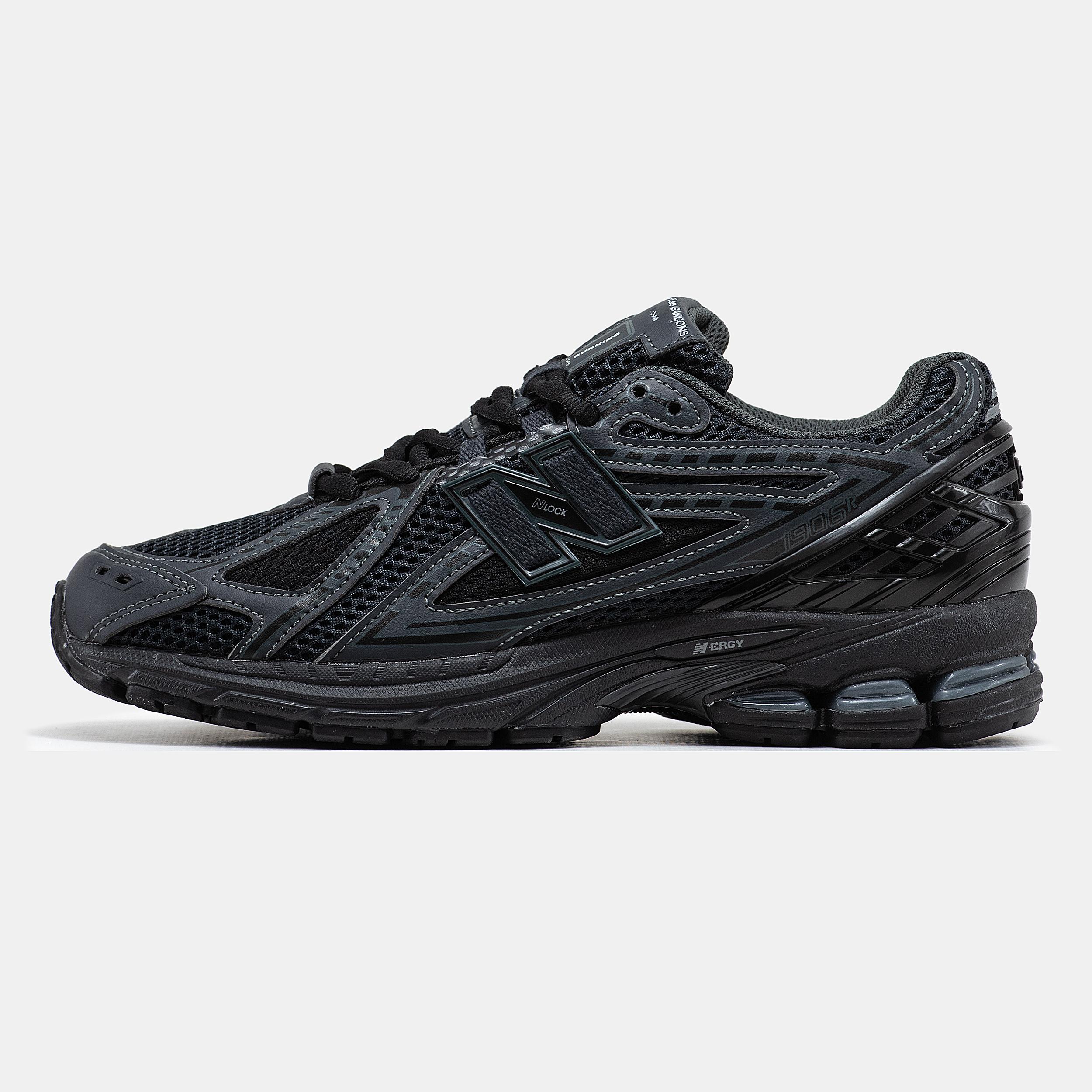 New Balance 1906R Triple Black