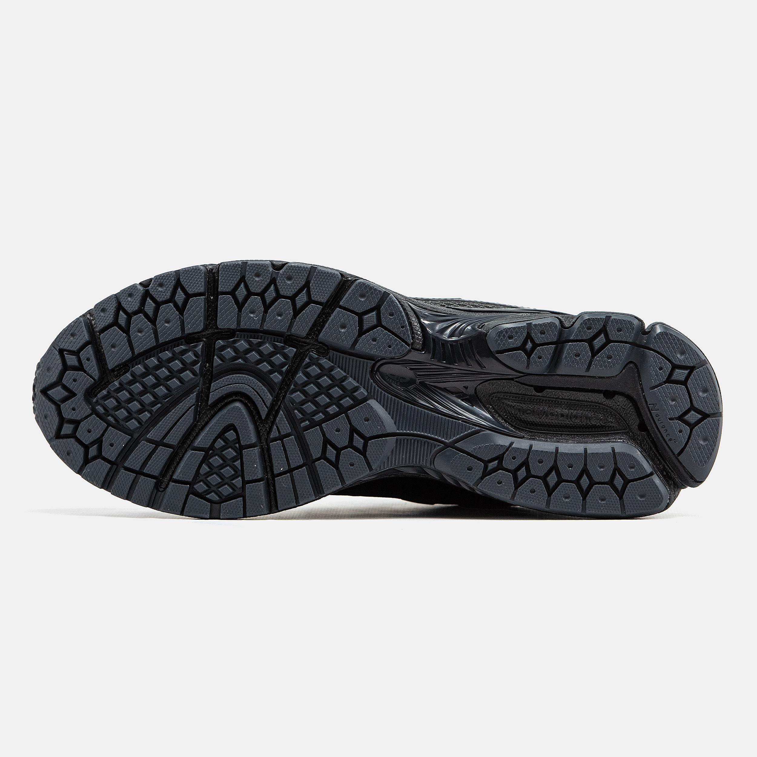 New Balance 1906R Triple Black v2 - изображение 1