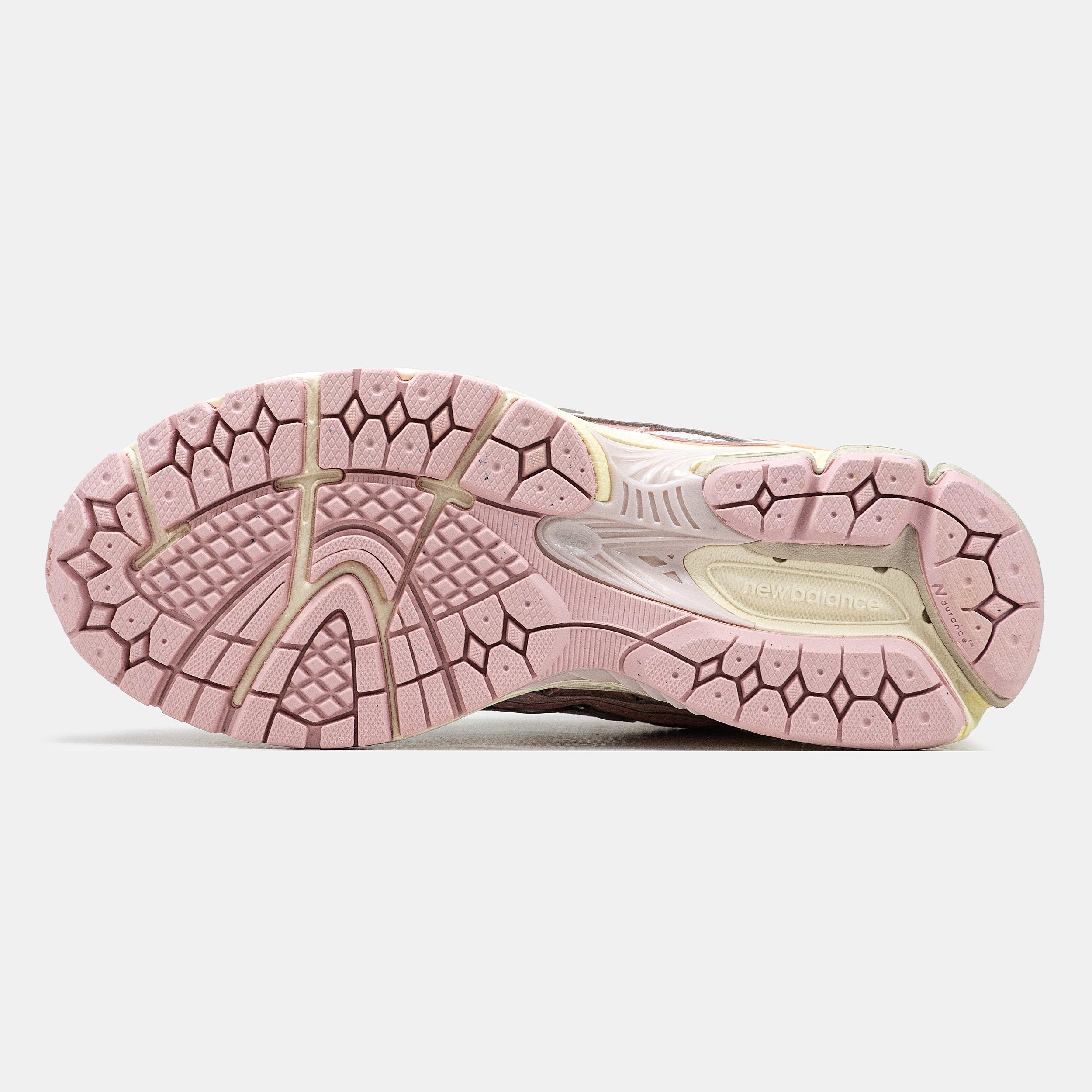 New Balance 1906U Pink Cream Silver - изображение 1