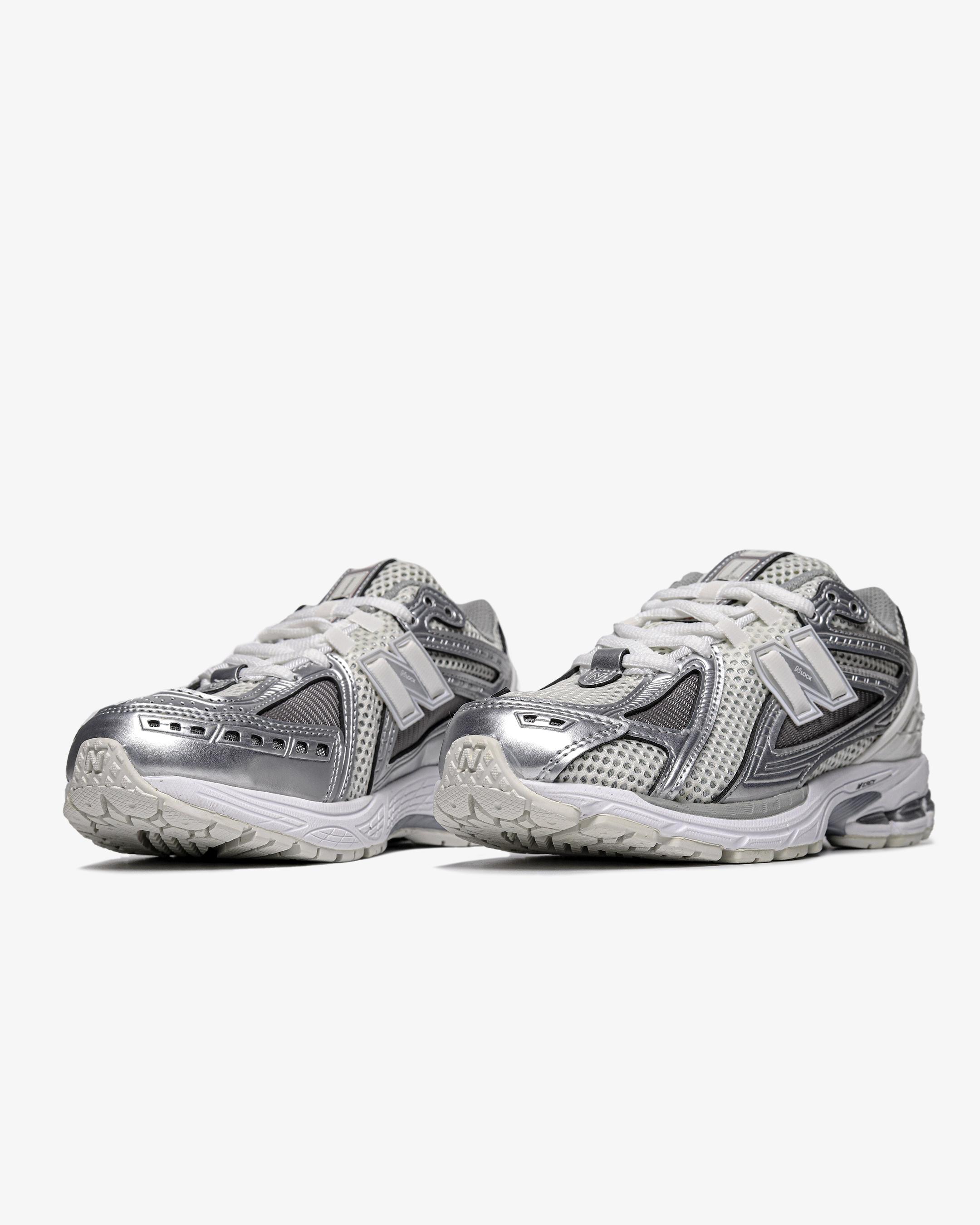 New Balance 1906R White Silver Chrome - изображение 4