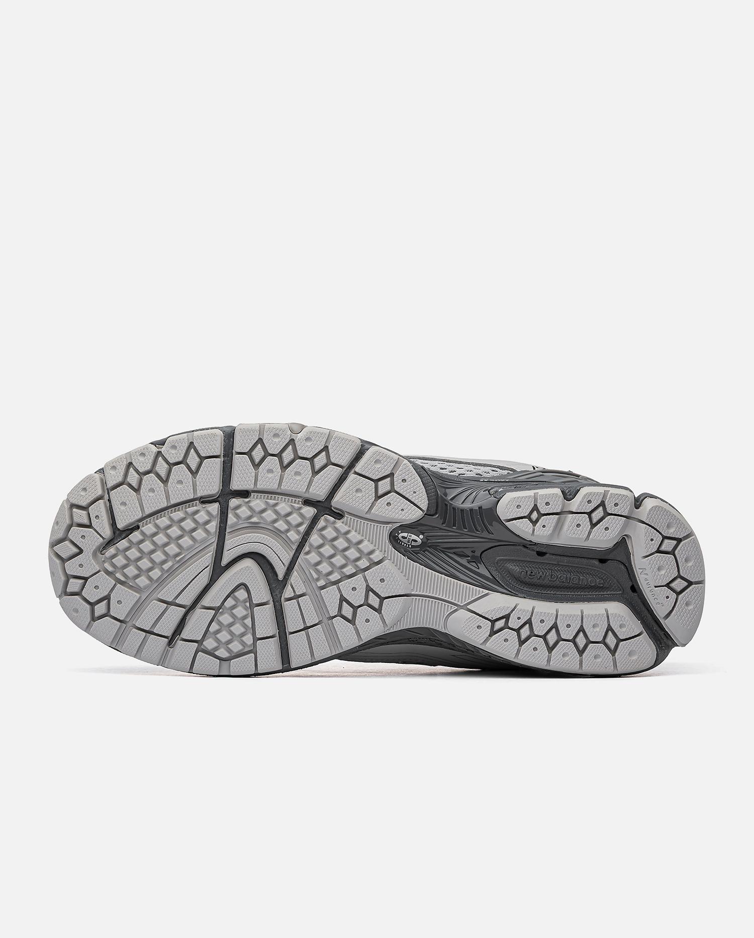 New Balance 1906R Cordura Grey Black - изображение 3