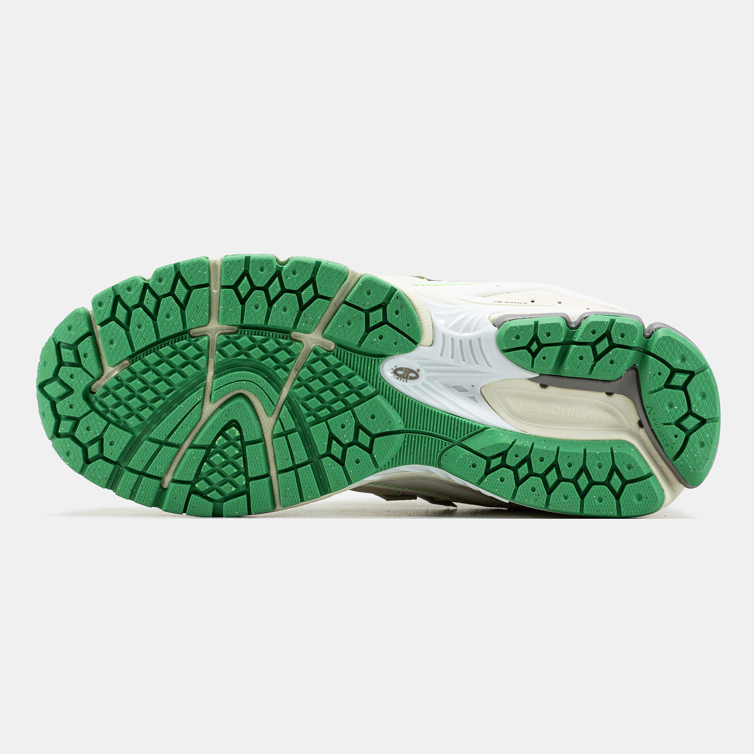 New Balance 2002R x GANNI White Green Print - изображение 1