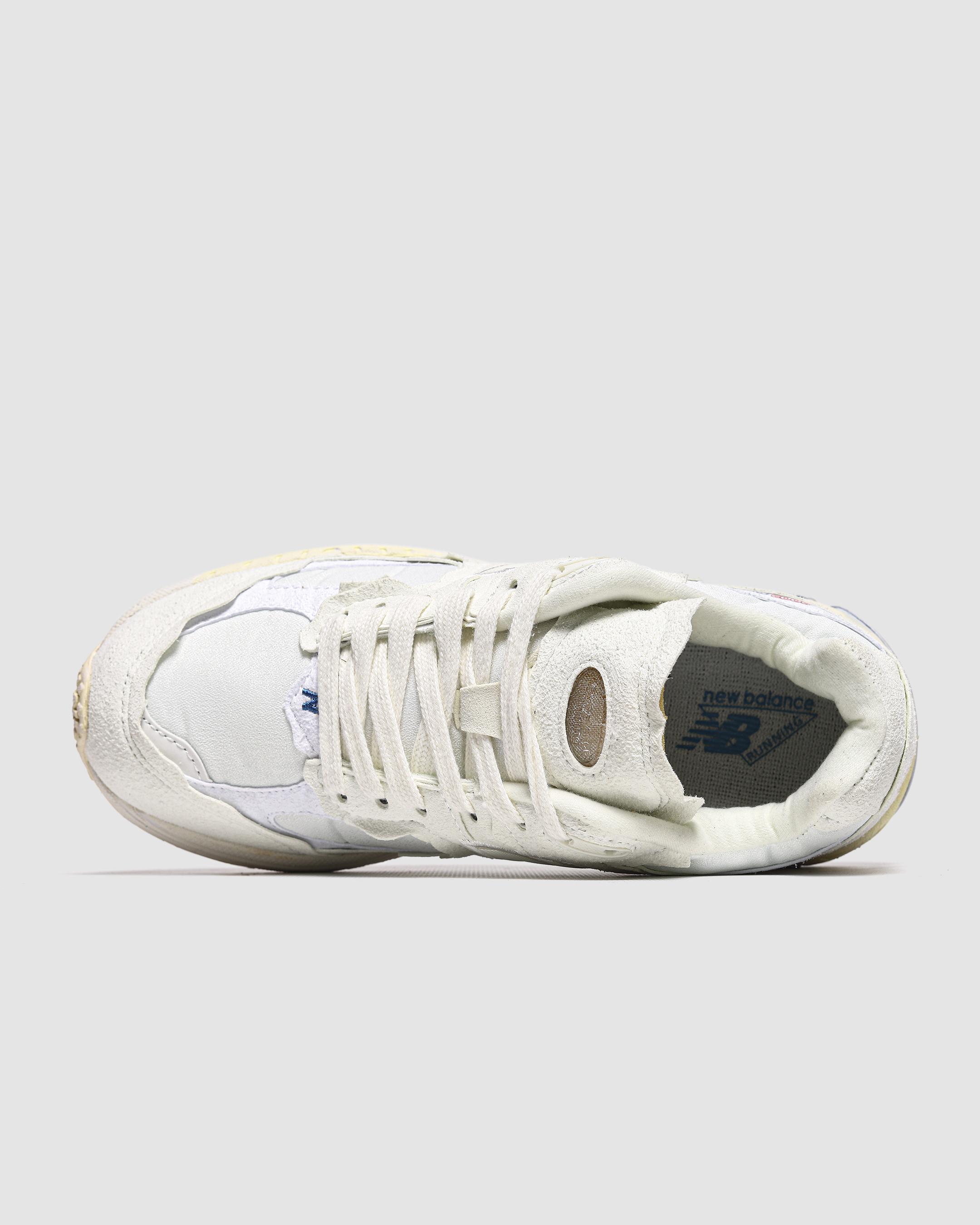 New Balance 2002R Protection Pack White Cream - изображение 3