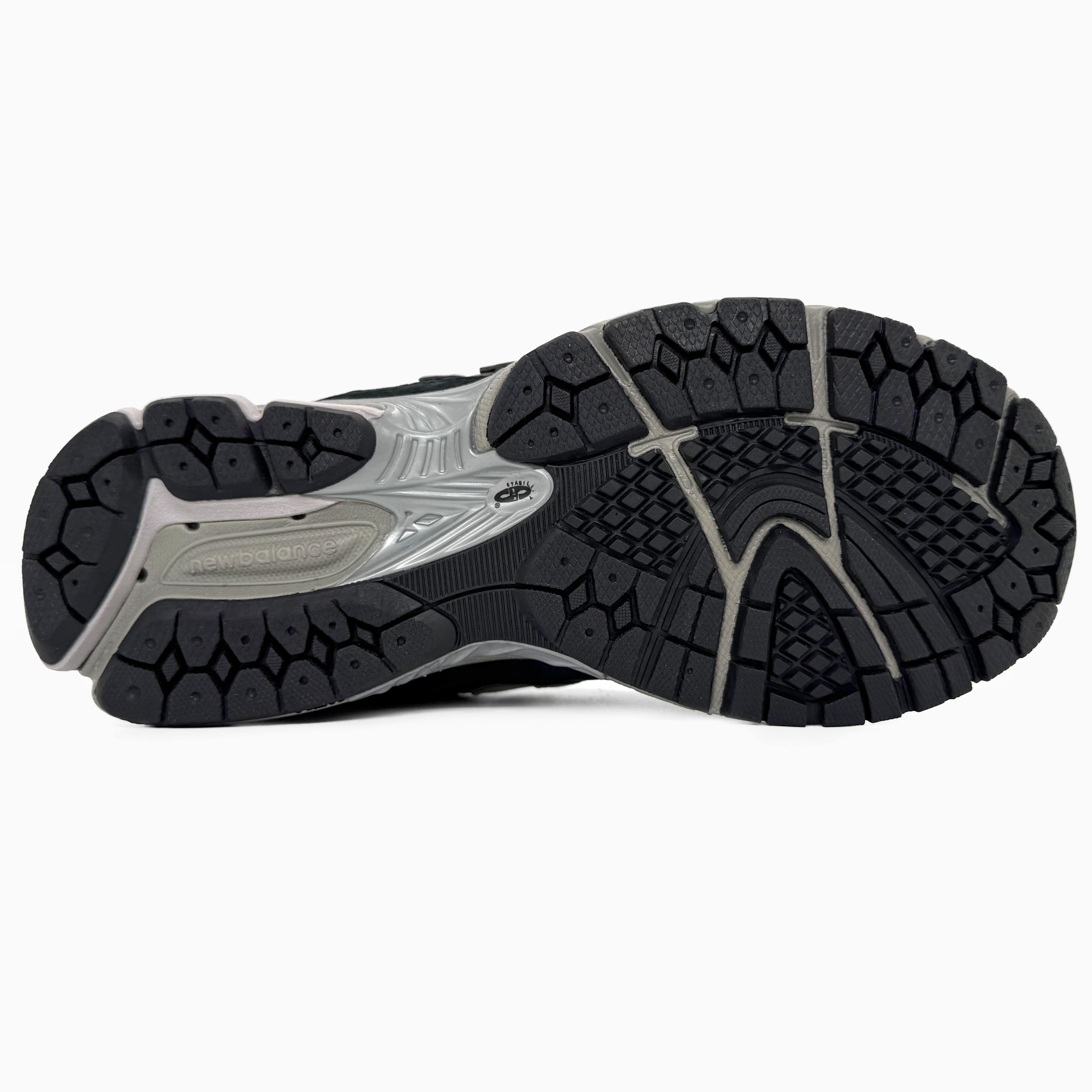 New Balance 2002R Black Grey - изображение 3