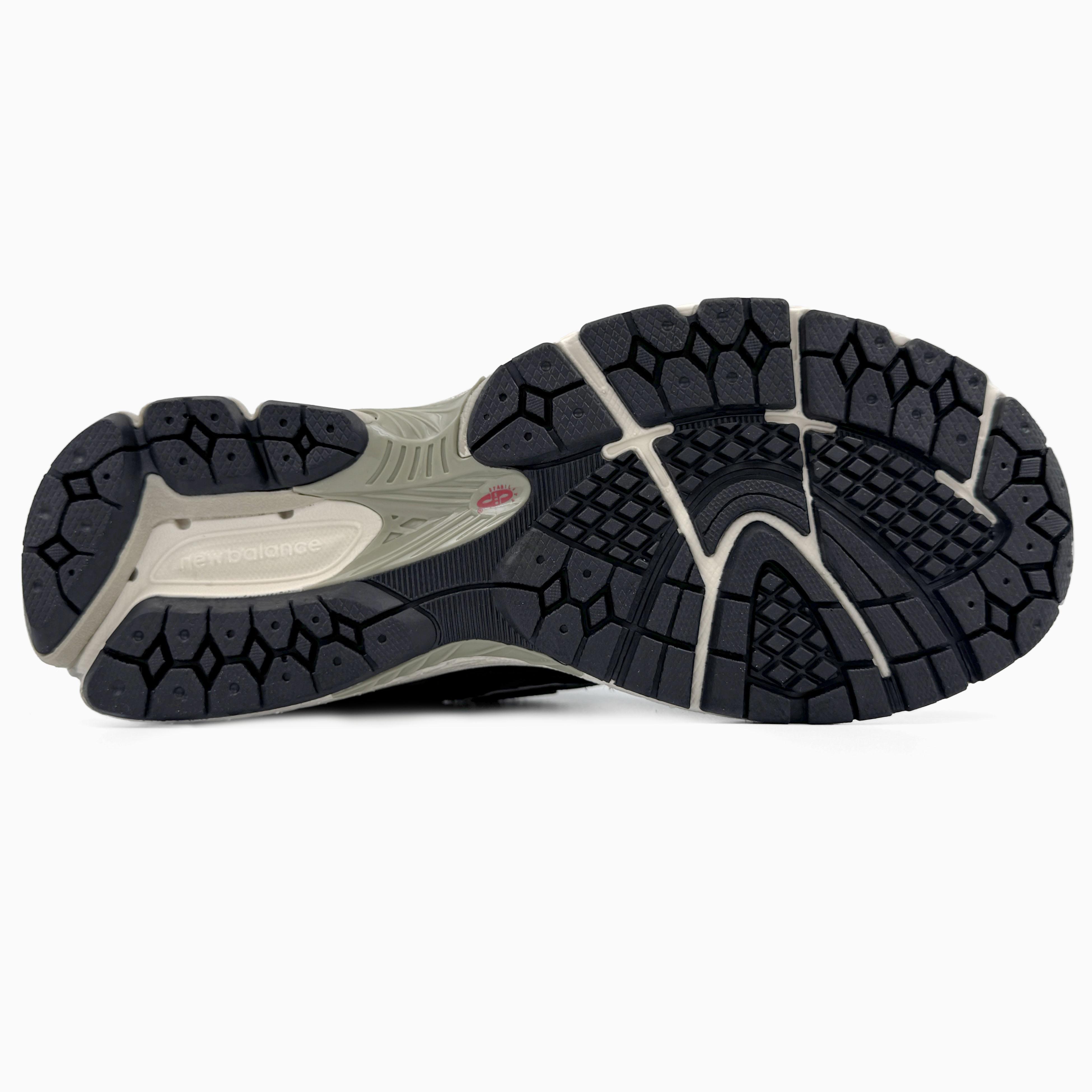 New Balance 2002R Protection Pack Black Grey - изображение 3