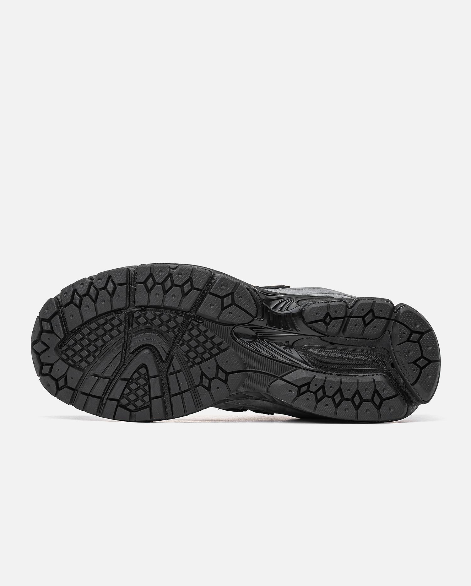 New Balance x JJJJound 2002R Gore-Tex Charcoal - изображение 2