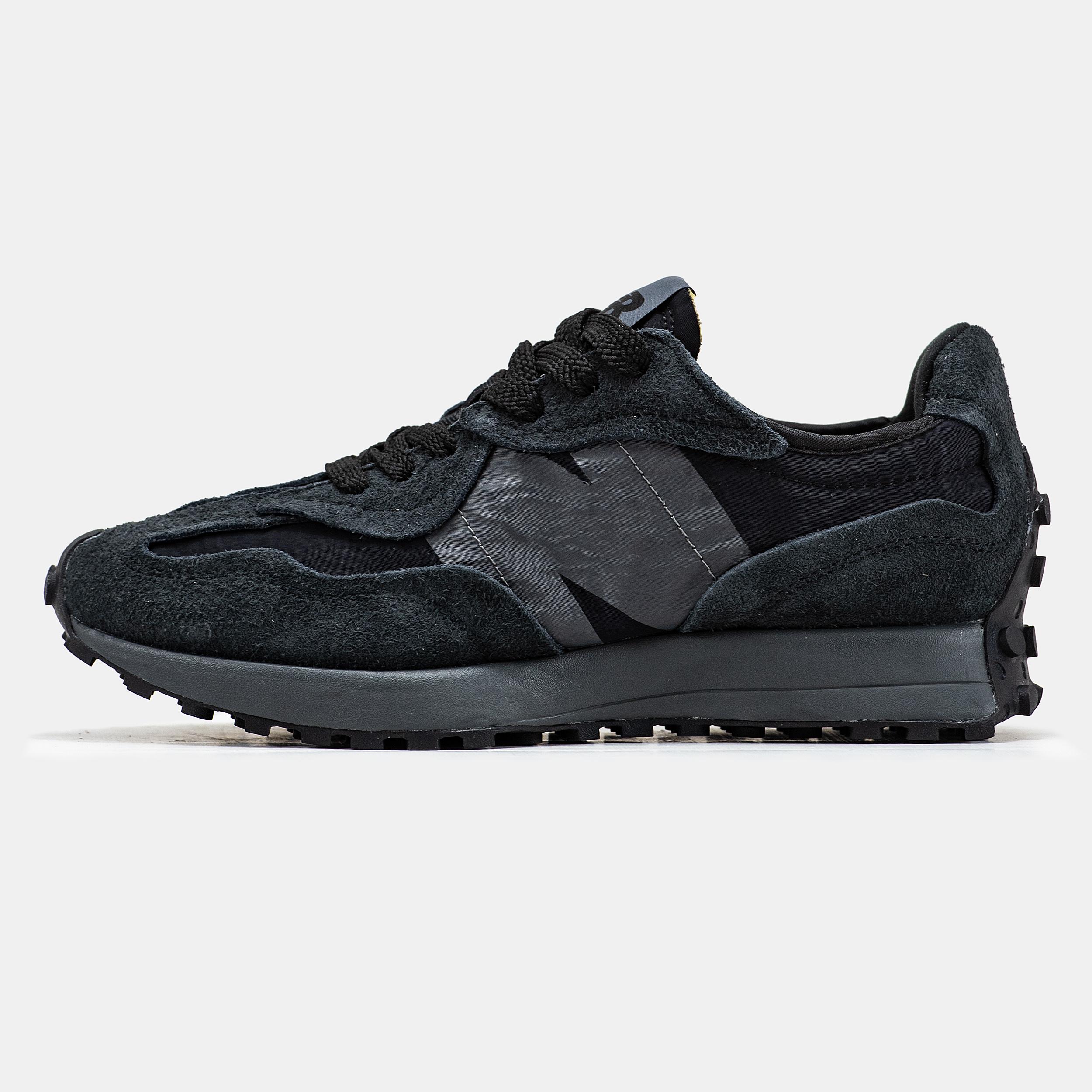 New Balance 327 Triple Black Shadow
