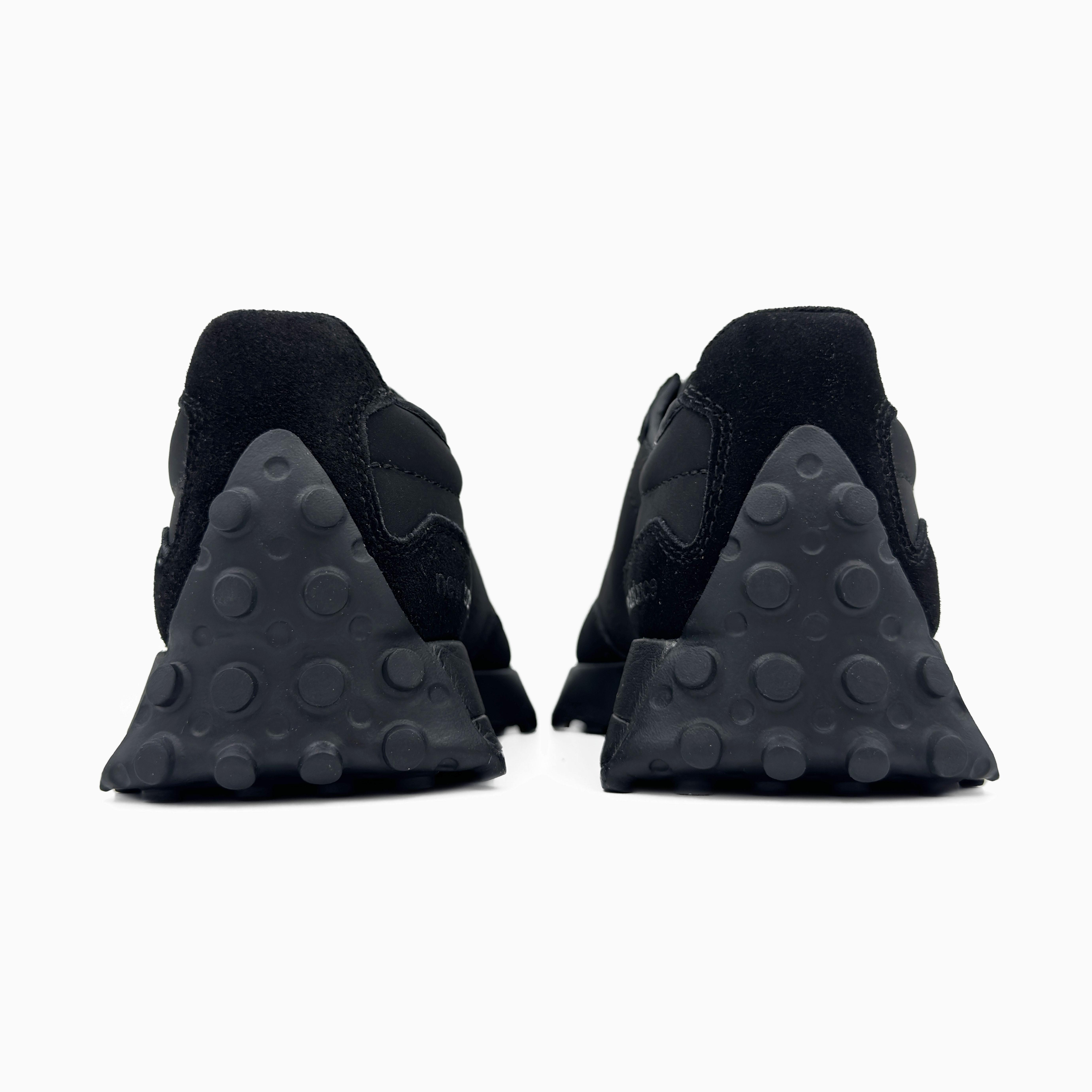 New Balance 327 Triple Black - изображение 4