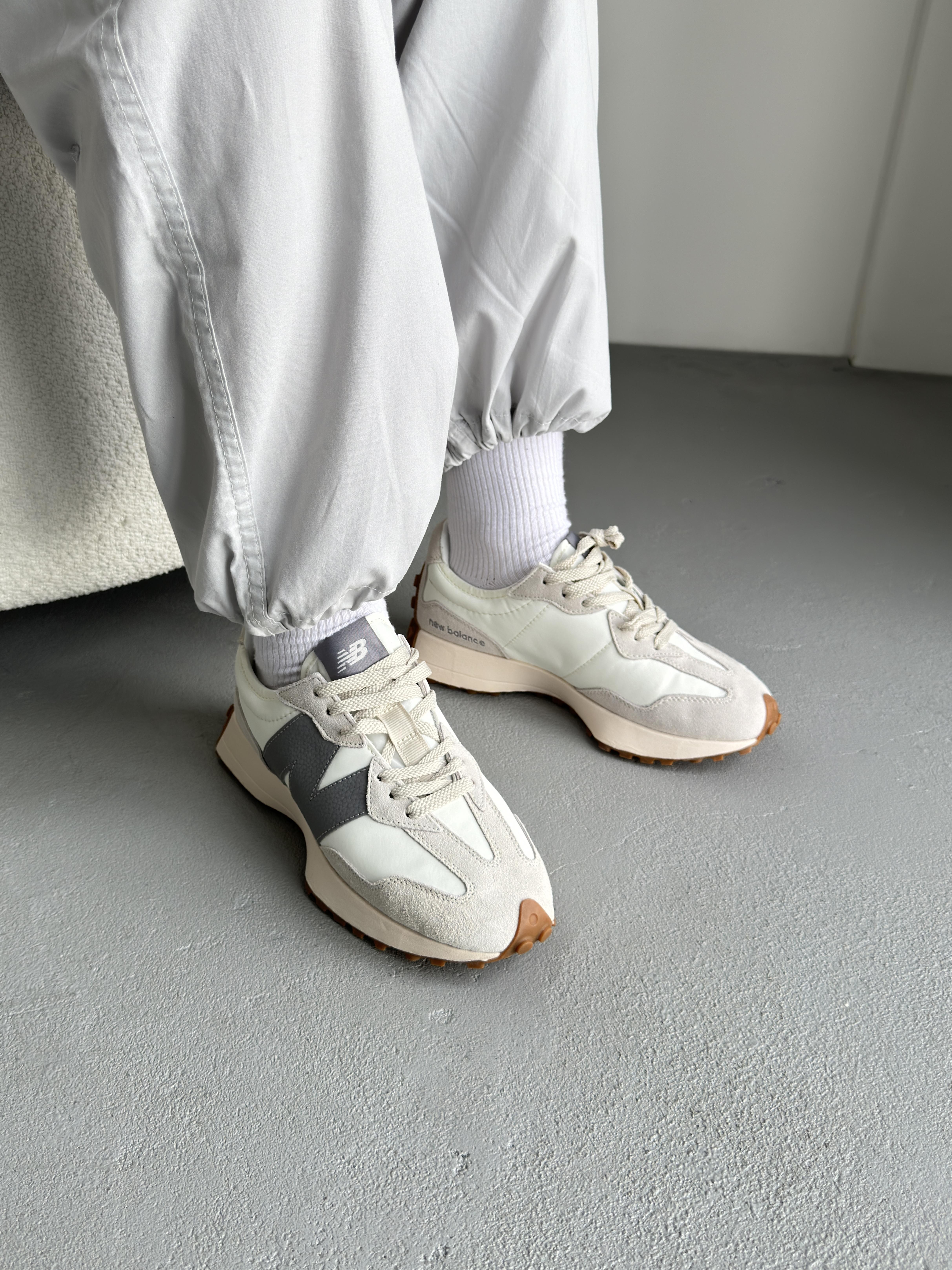 New Balance 327 White Grey Gum - изображение 3
