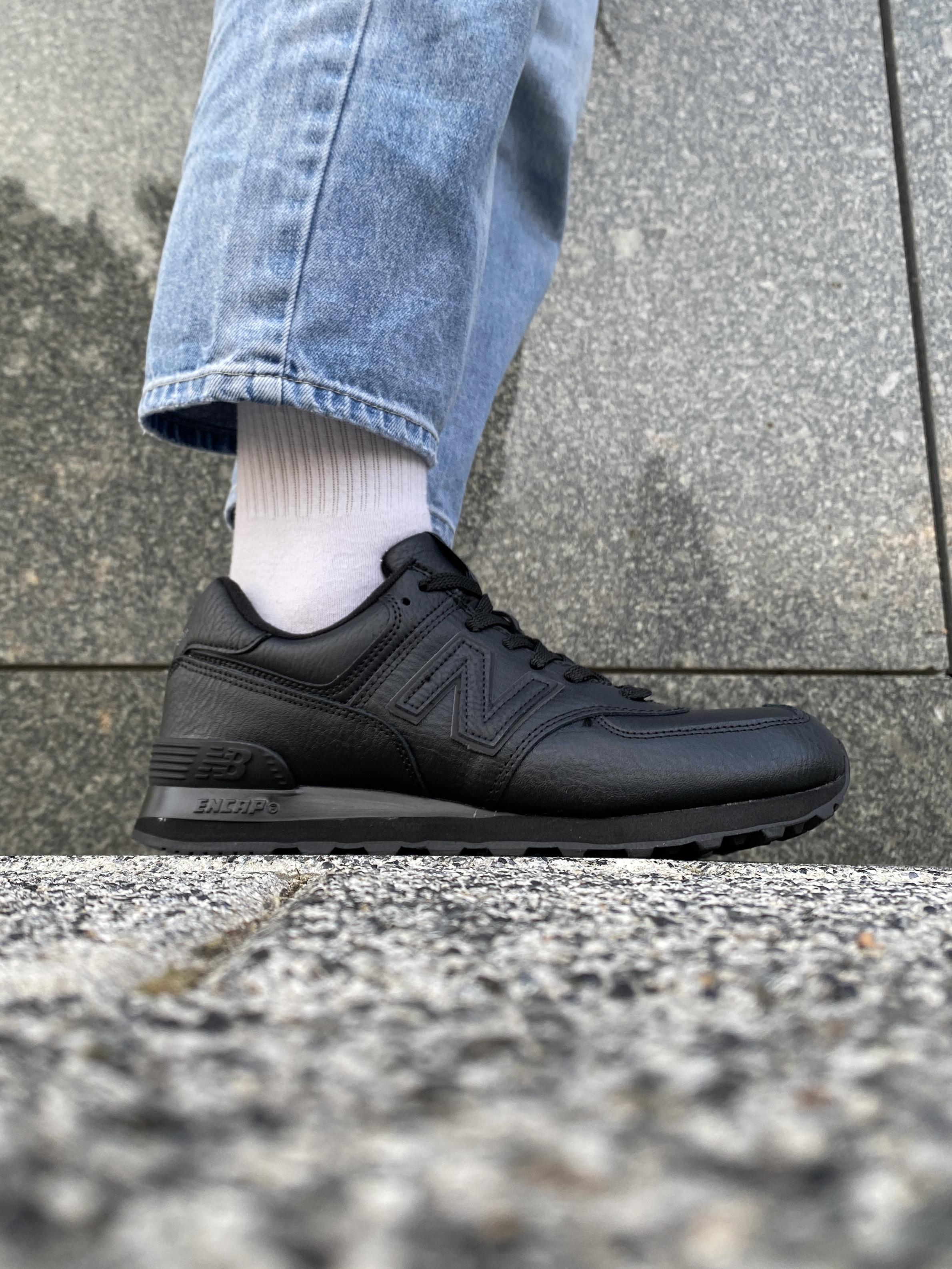 New Balance 574 Triple Black Leather - изображение 4