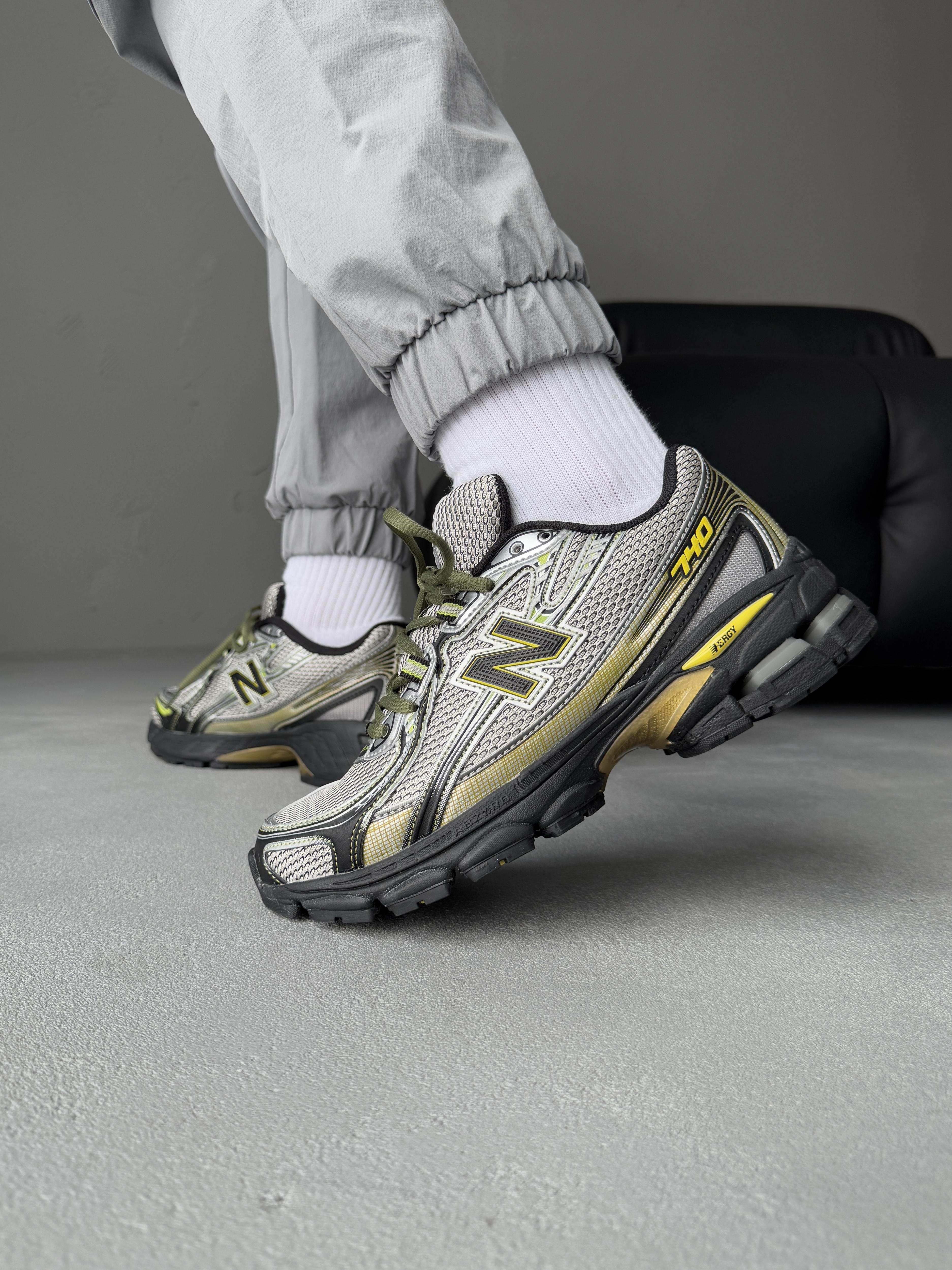 New Balance 740 Grey Black Yellow - изображение 2