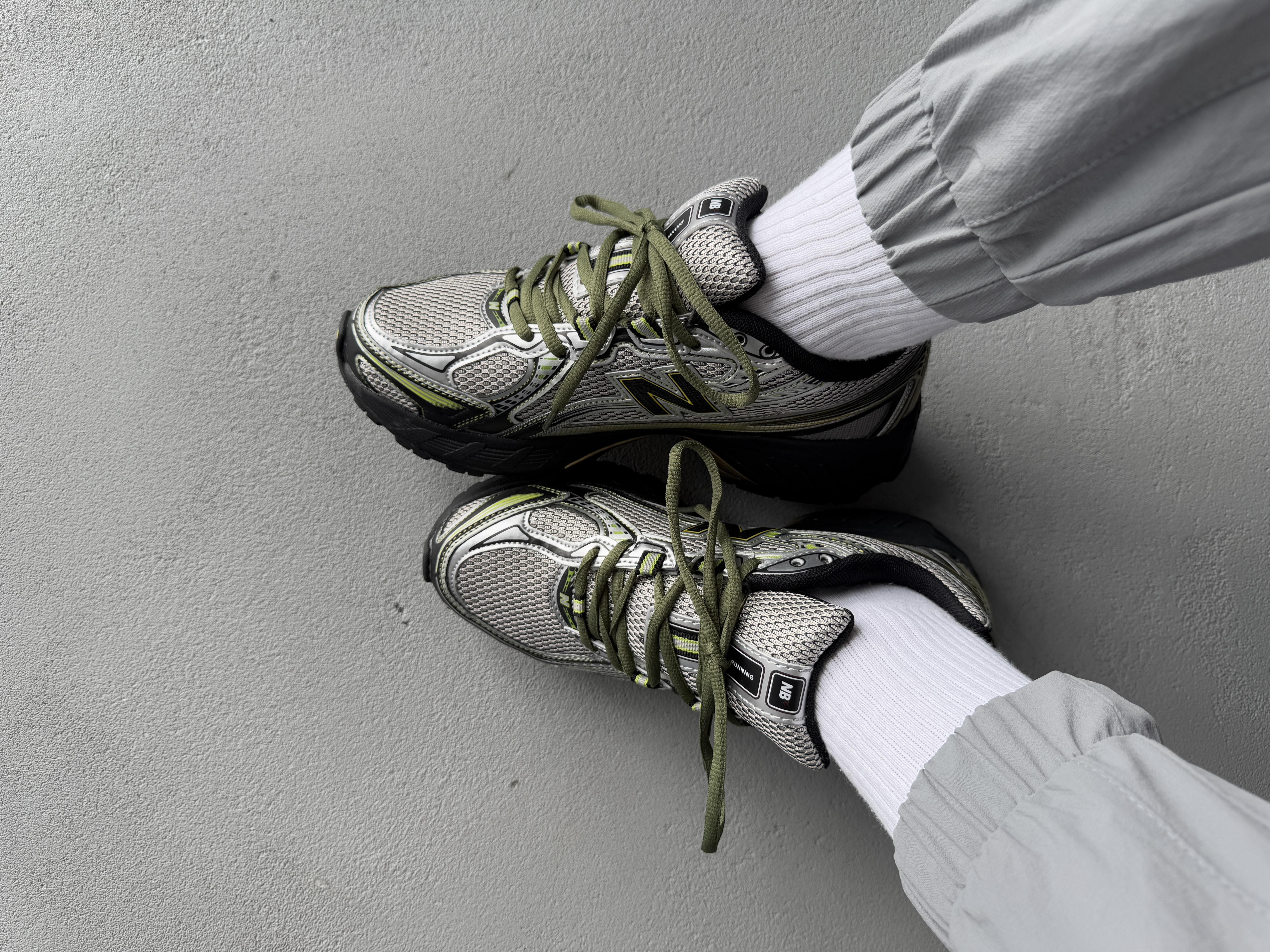 New Balance 740 Grey Black Yellow - изображение 6