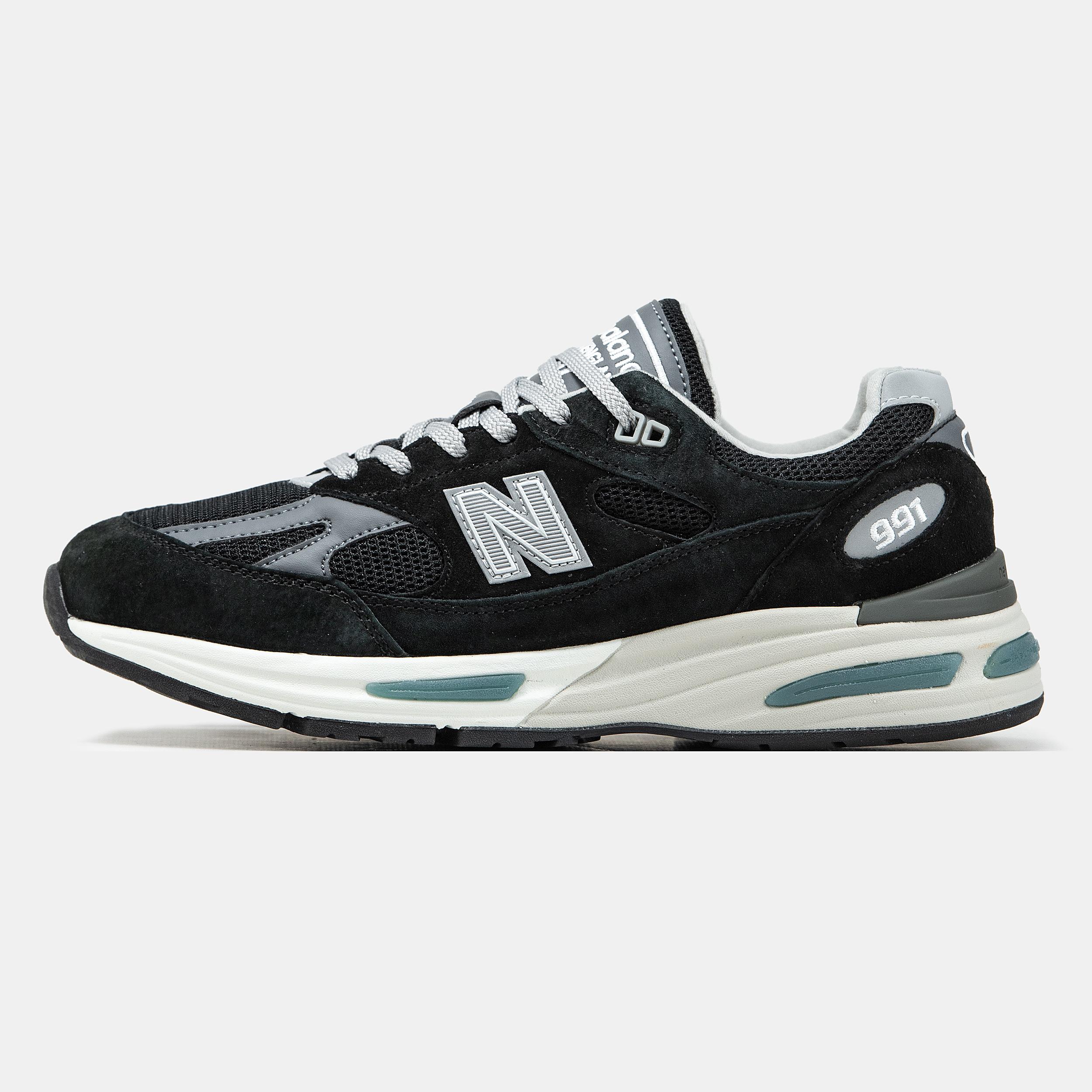 New Balance 991v2 Black Grey