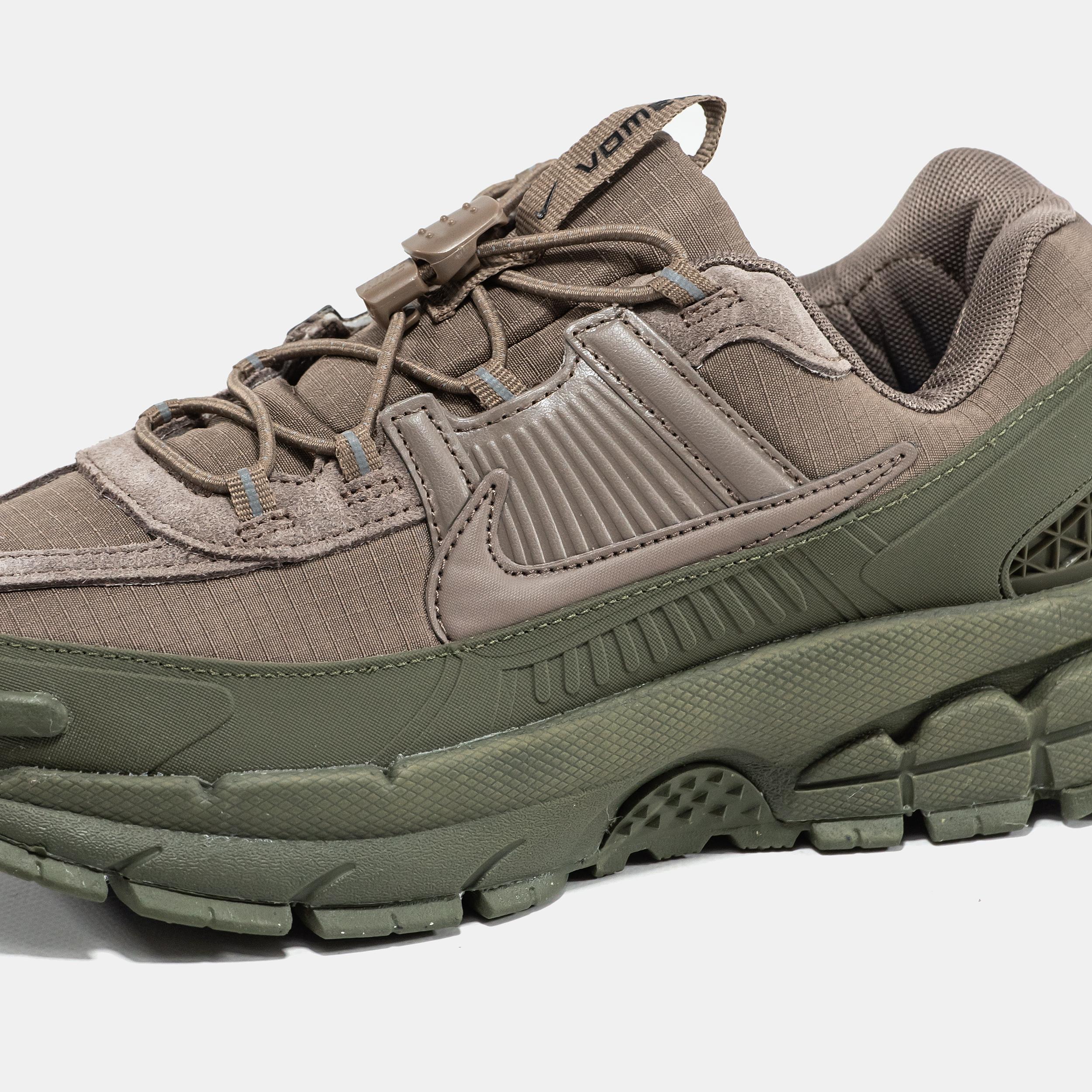 Nike Air Zoom Vomero Roam Olive Brown - изображение 7