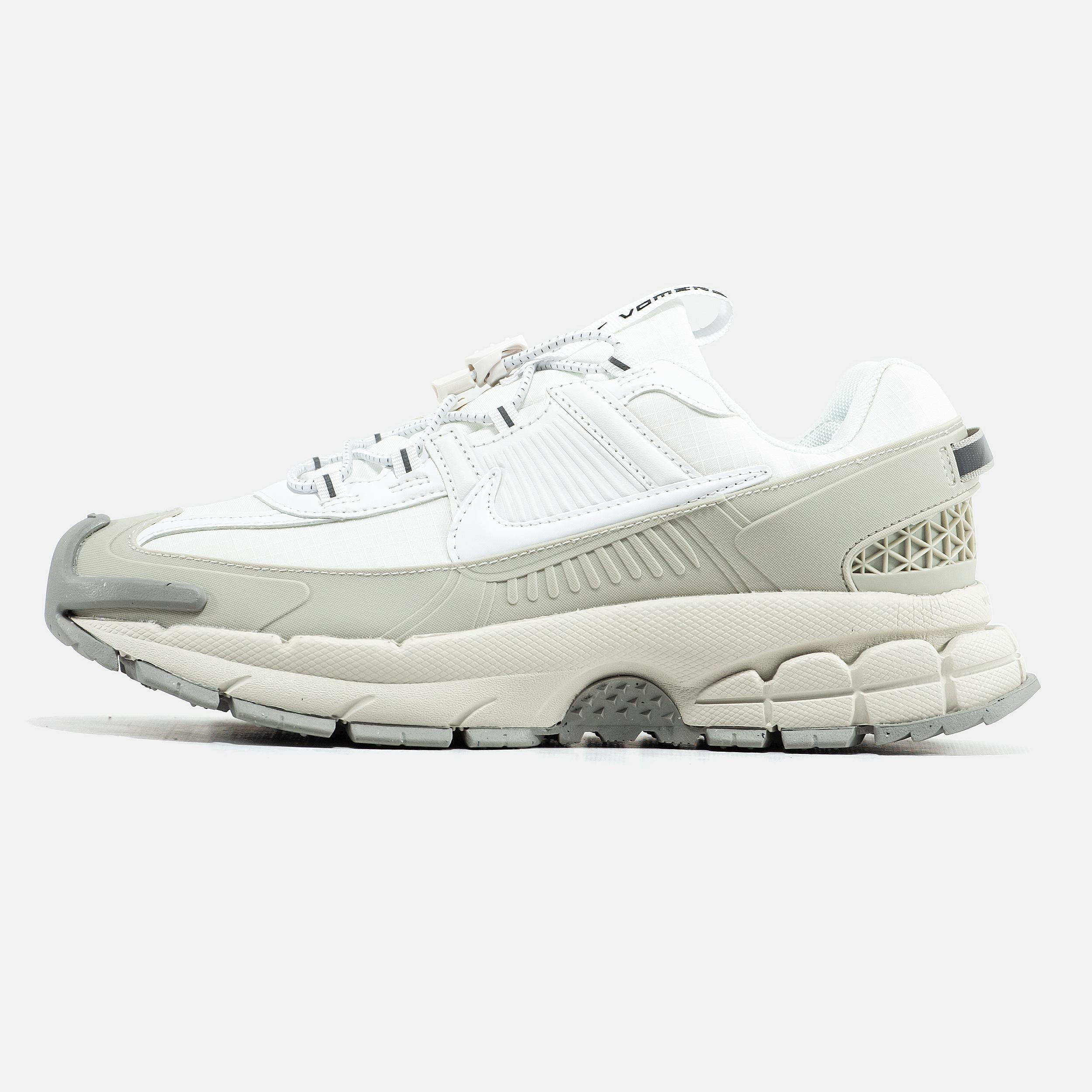 Nike Air Zoom Vomero Roam White Light Bone