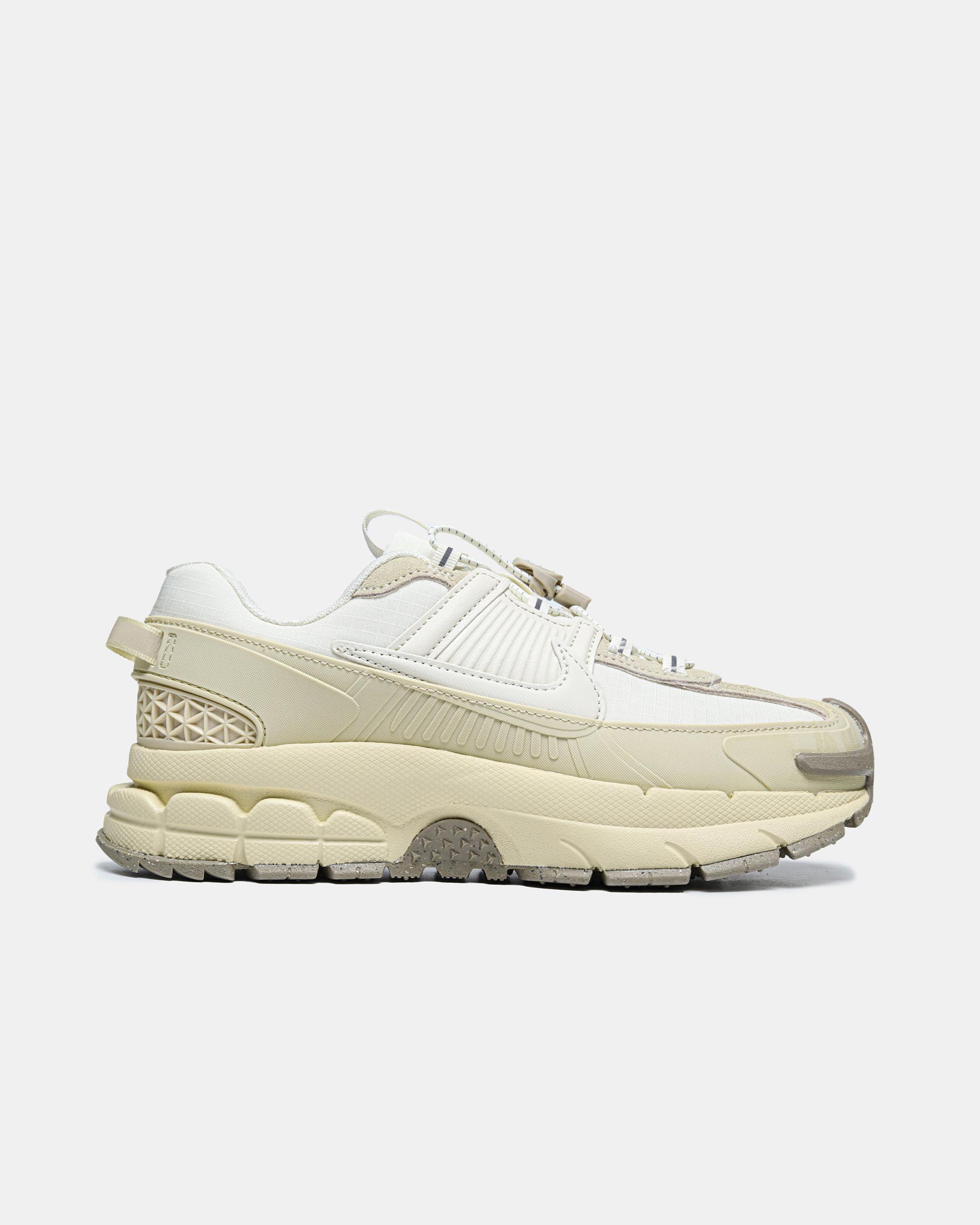 Nike Air Zoom Vomero Roam Summit White - изображение 4