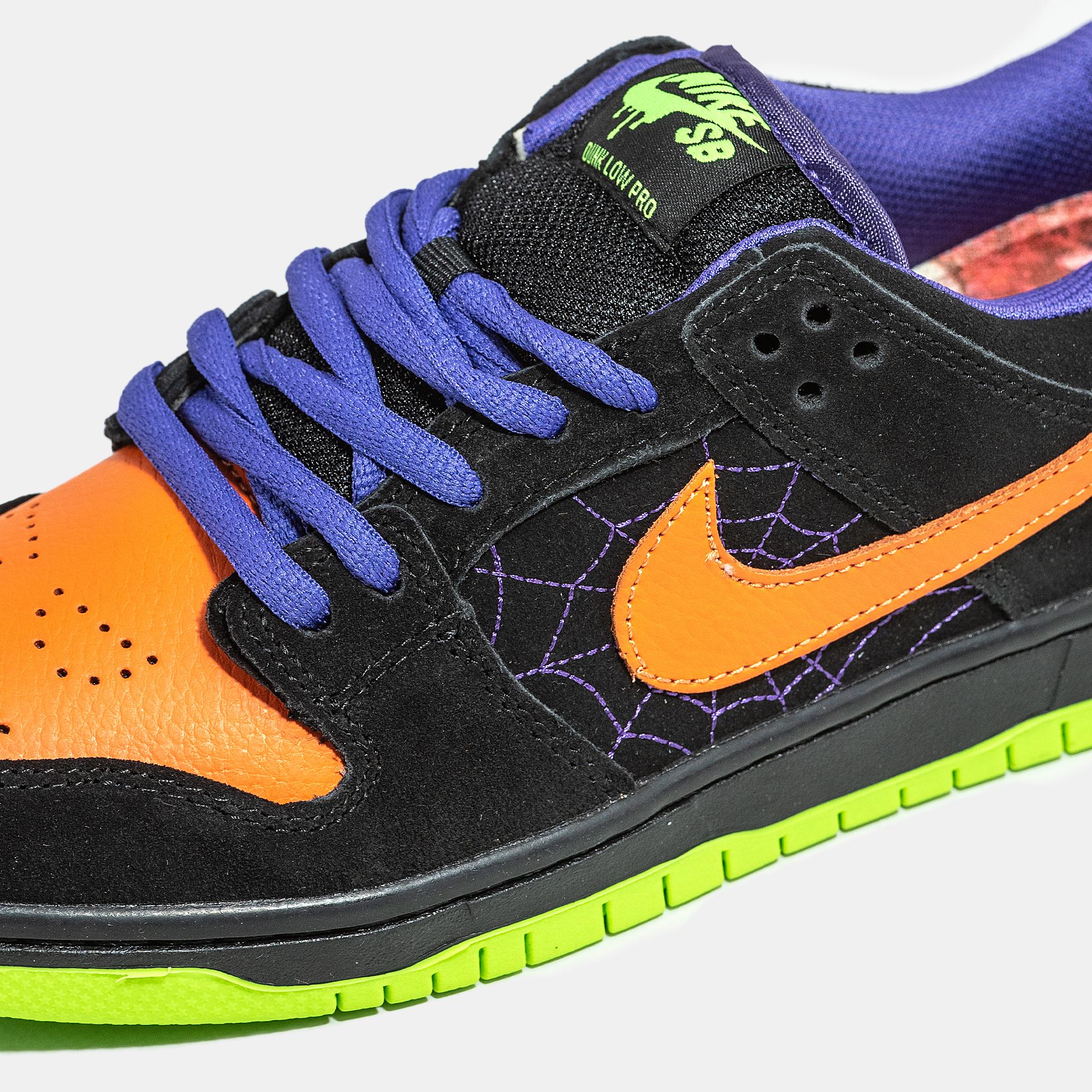 Nike SB Dunk Low Night of Mischief - изображение 7