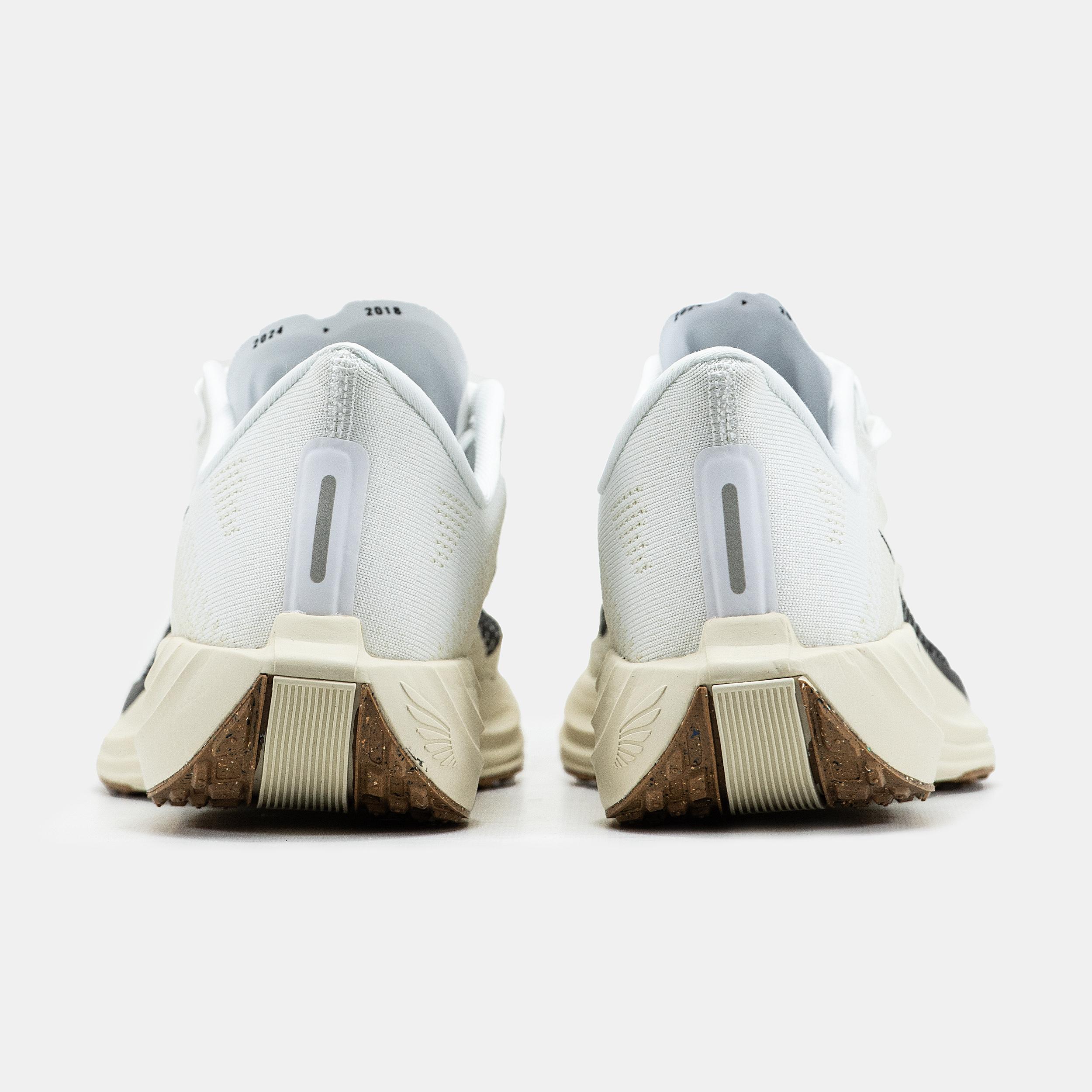 Nike ZoomX Vaporfly Pegasus Road Running White Black - изображение 4