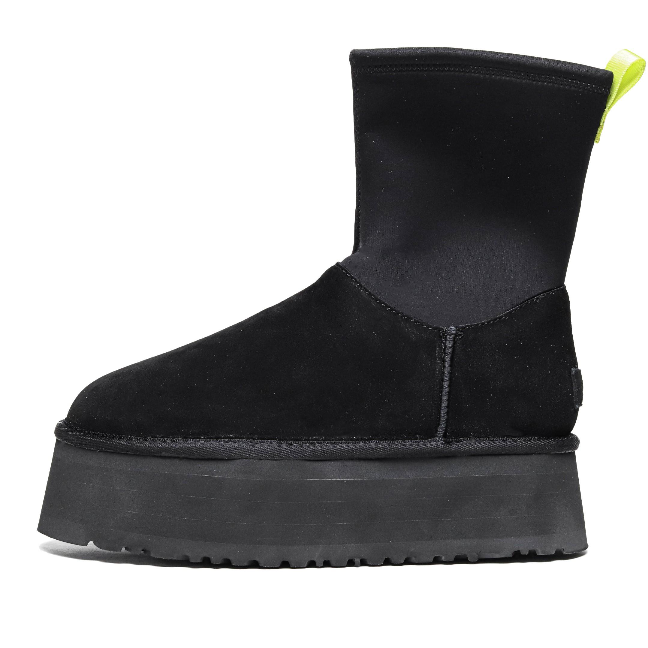 UGG Classic Dipper Boot Black