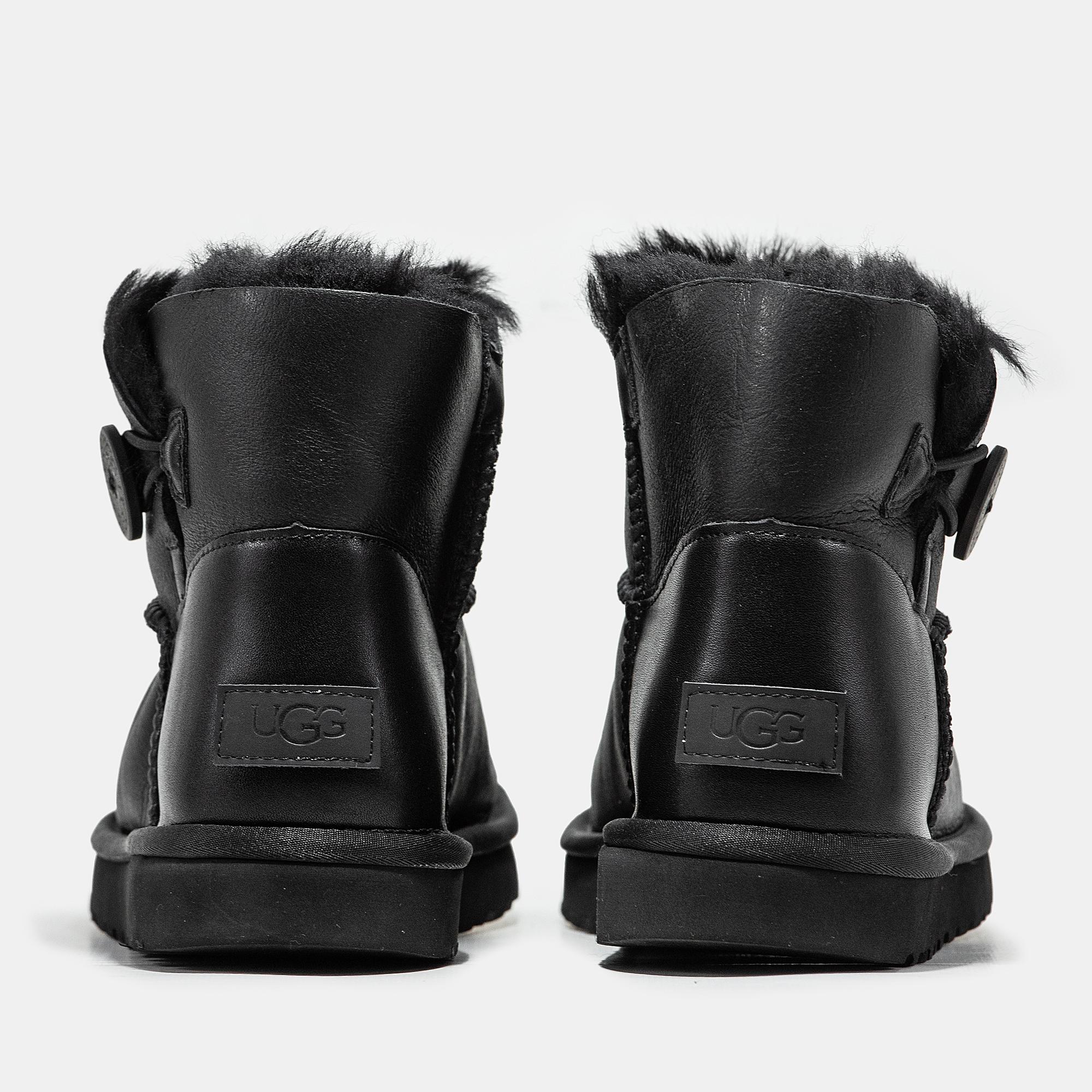 UGG Classic Mini Bailey Button Leather Black - изображение 4