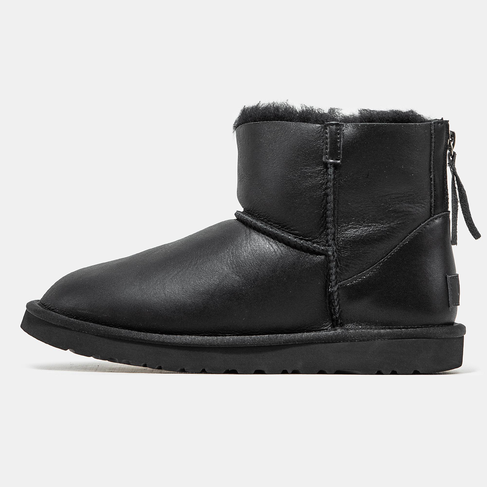 UGG Classic Mini Zip Black